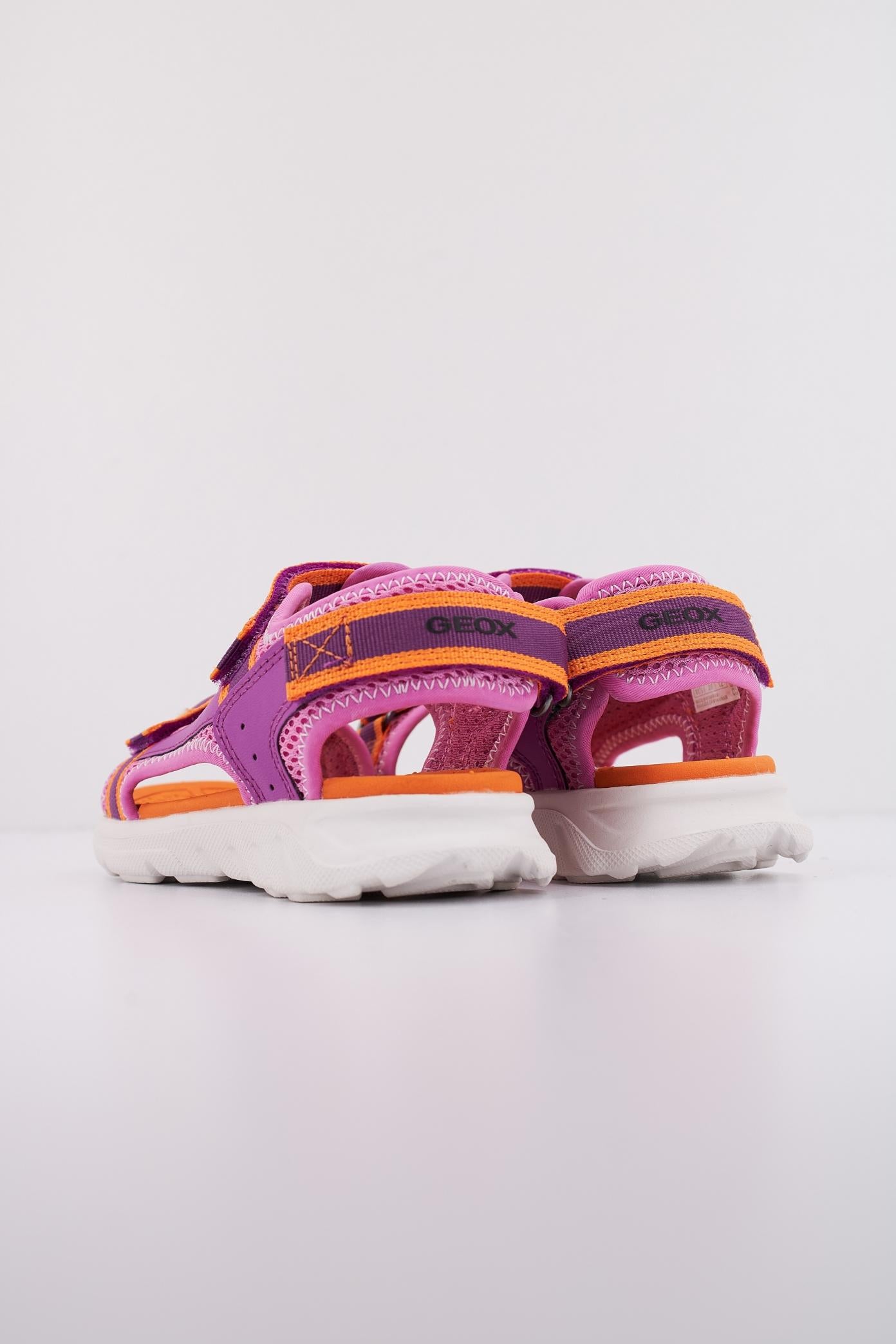 GEOX J SANDAL AIRADYUM GI en color ROSA (4)