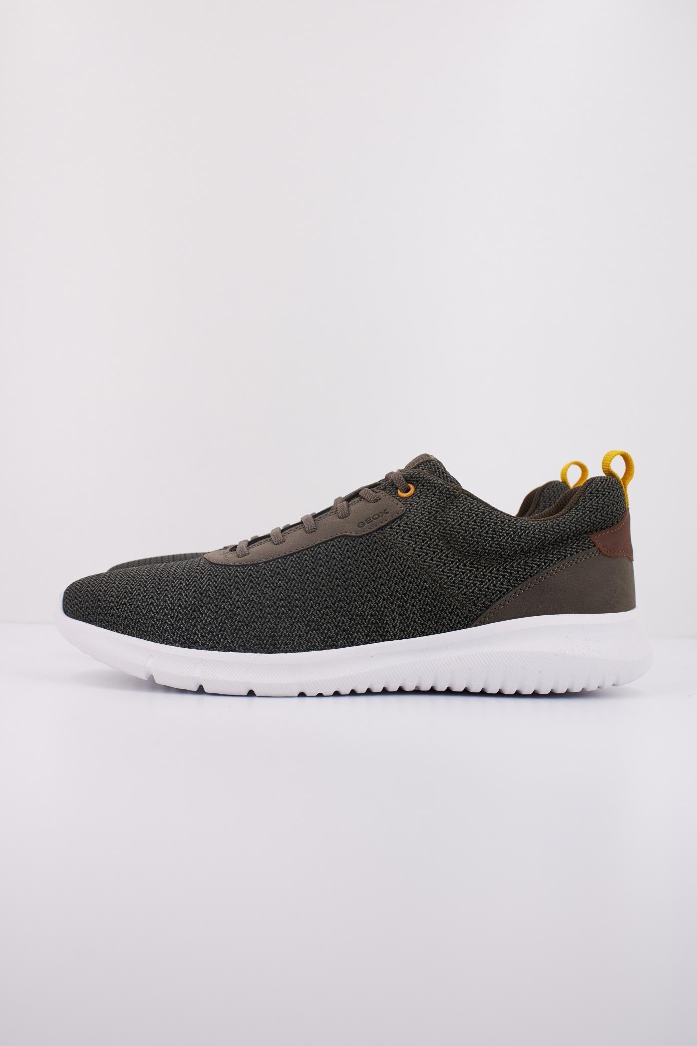 GEOX U MONREALE en color GRIS (1)