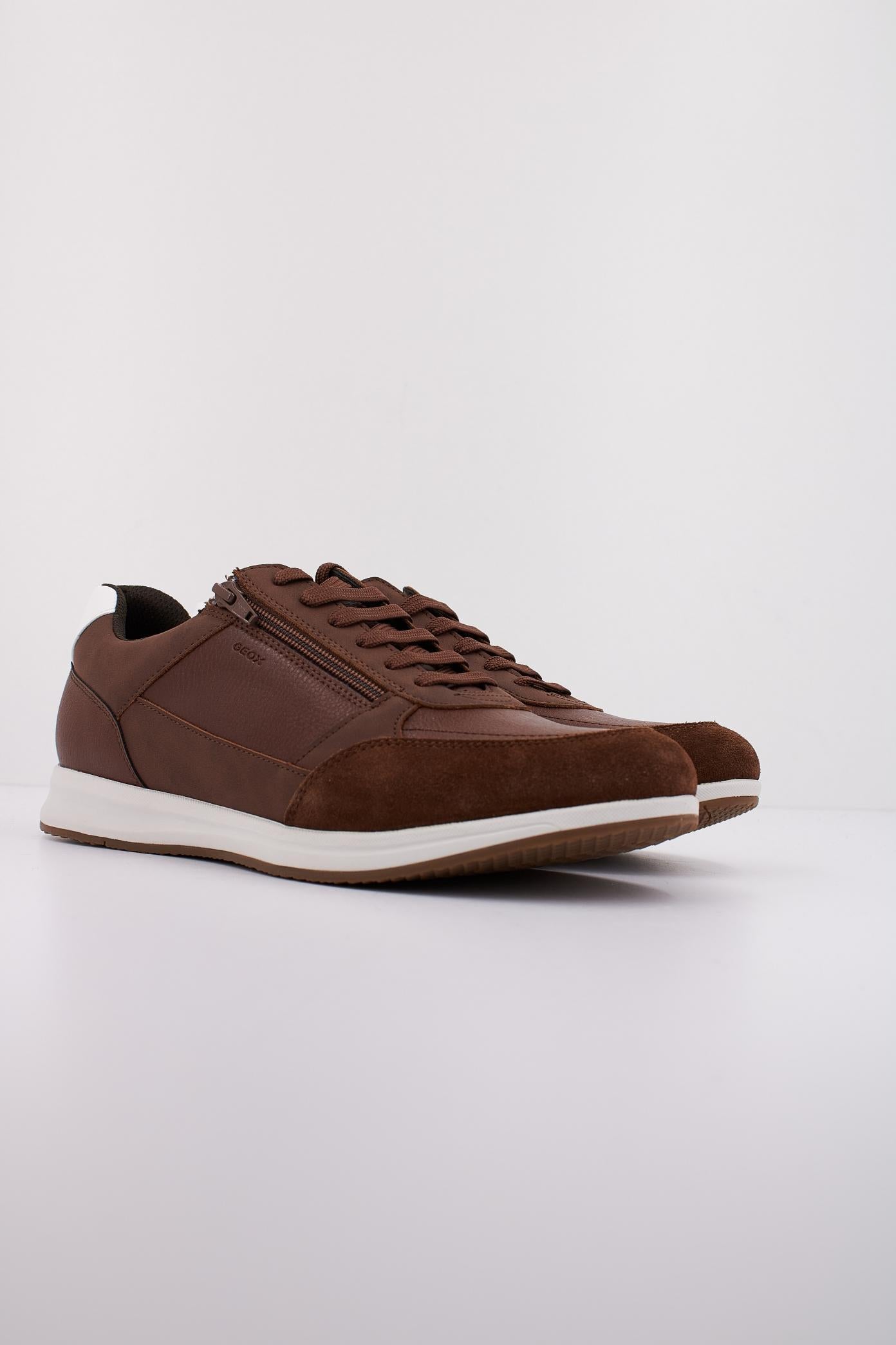GEOX U AVERY en color MARRON (2)