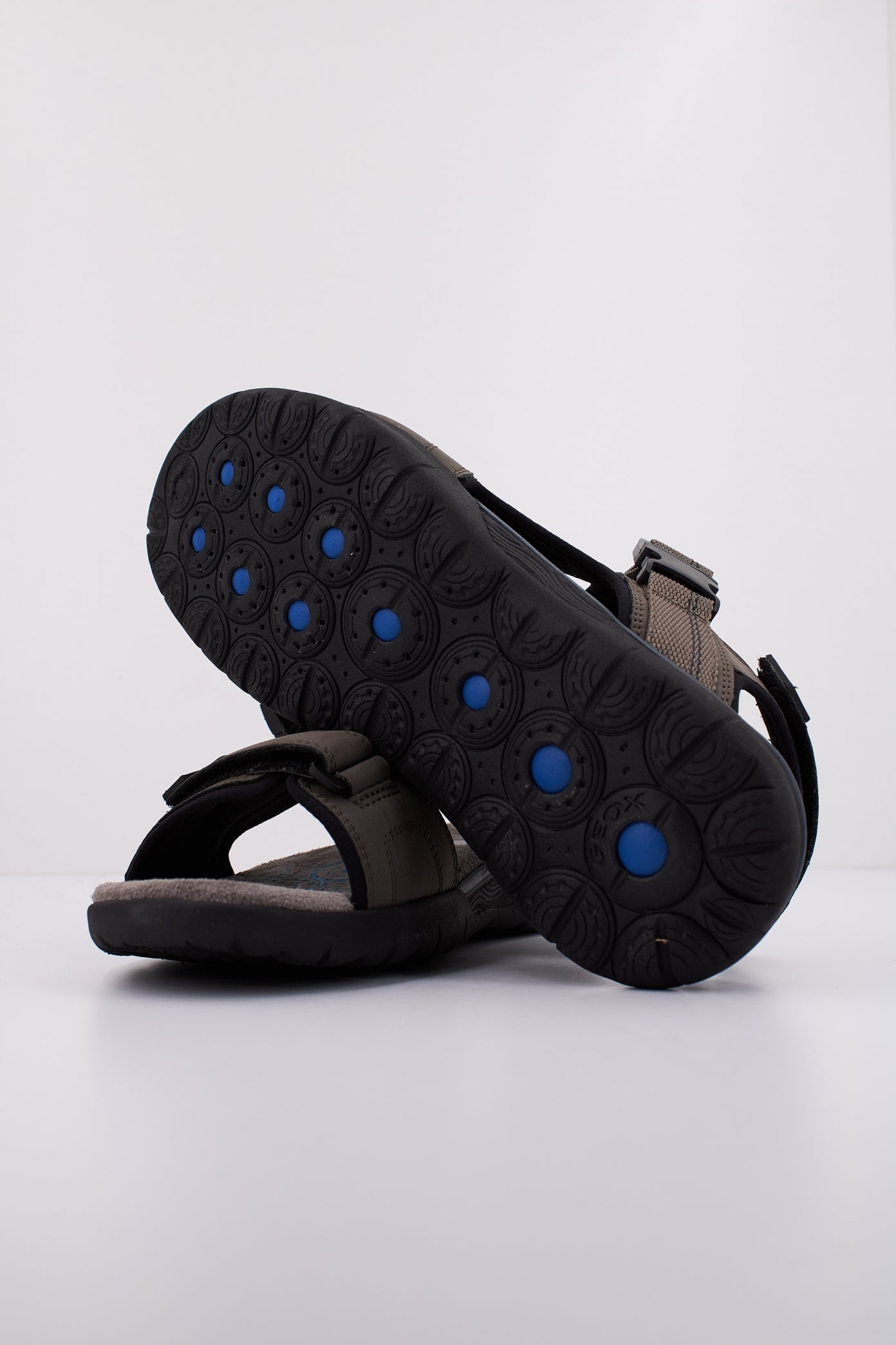 GEOX U SPHERICA EC en color MARRON (5)