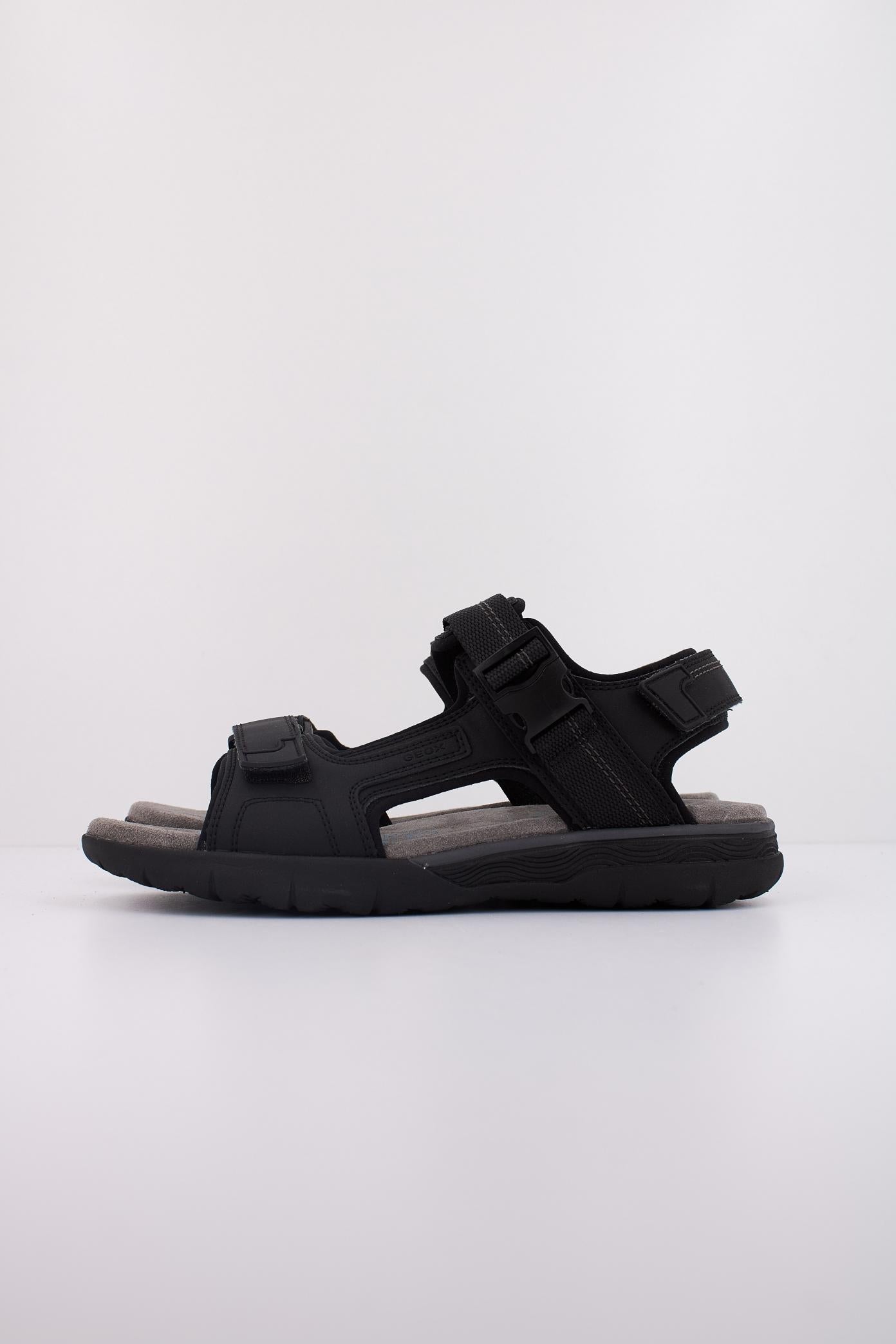GEOX U SPHERICA EC en color NEGRO (1)