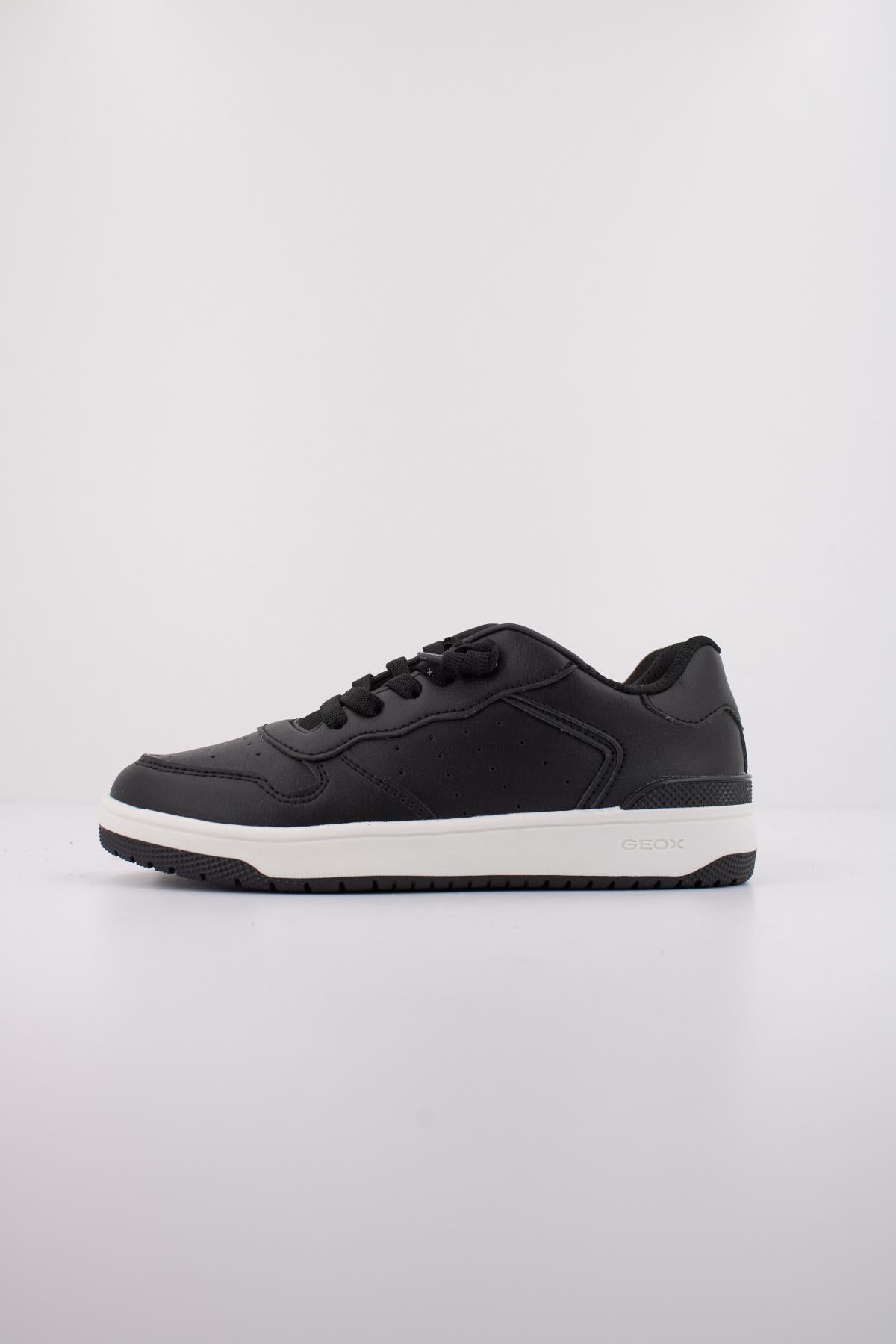 GEOX J WASHIBA BOY en color NEGRO (1)