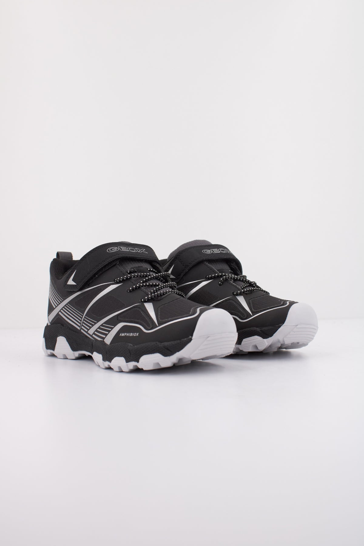 GEOX J MAGNETAR BOY B ABX en color NEGRO (2)