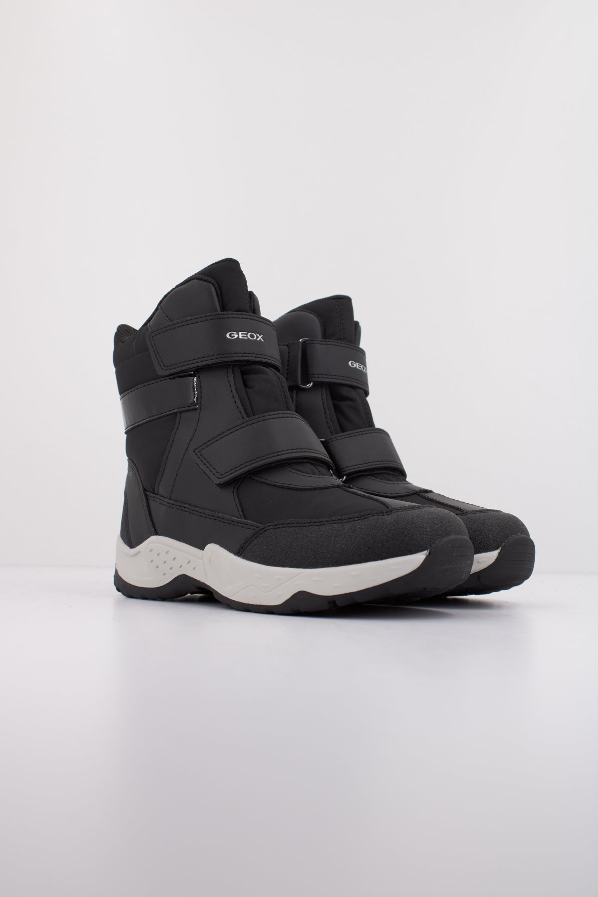 GEOX J SENTIERO GIRL B AB en color NEGRO (2)
