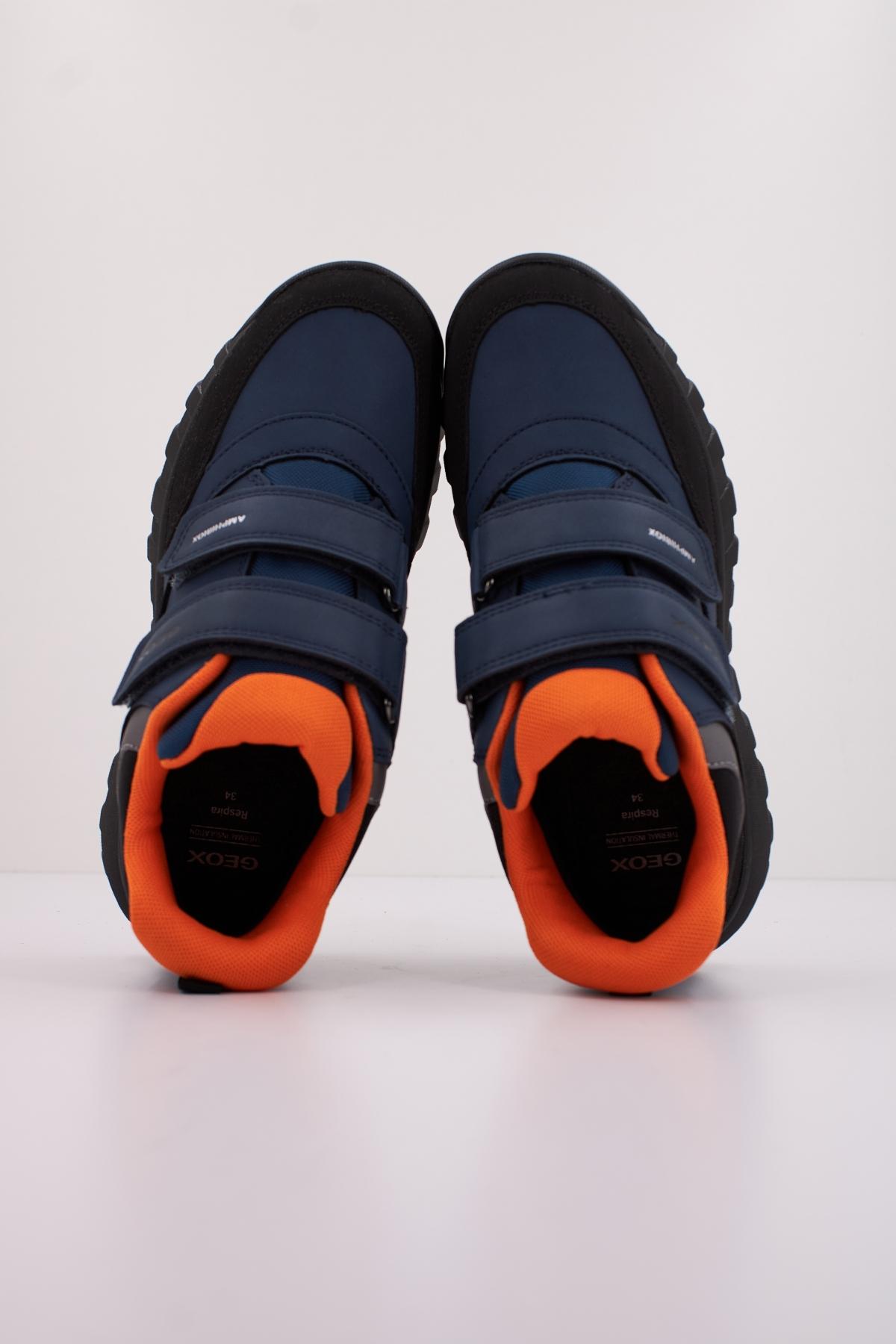 GEOX J SIMBYOS BOY B ABX en color AZUL (3)