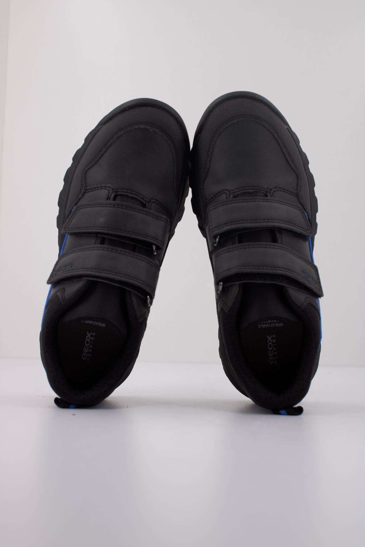 GEOX J SIMBYOS BOY en color NEGRO (3)