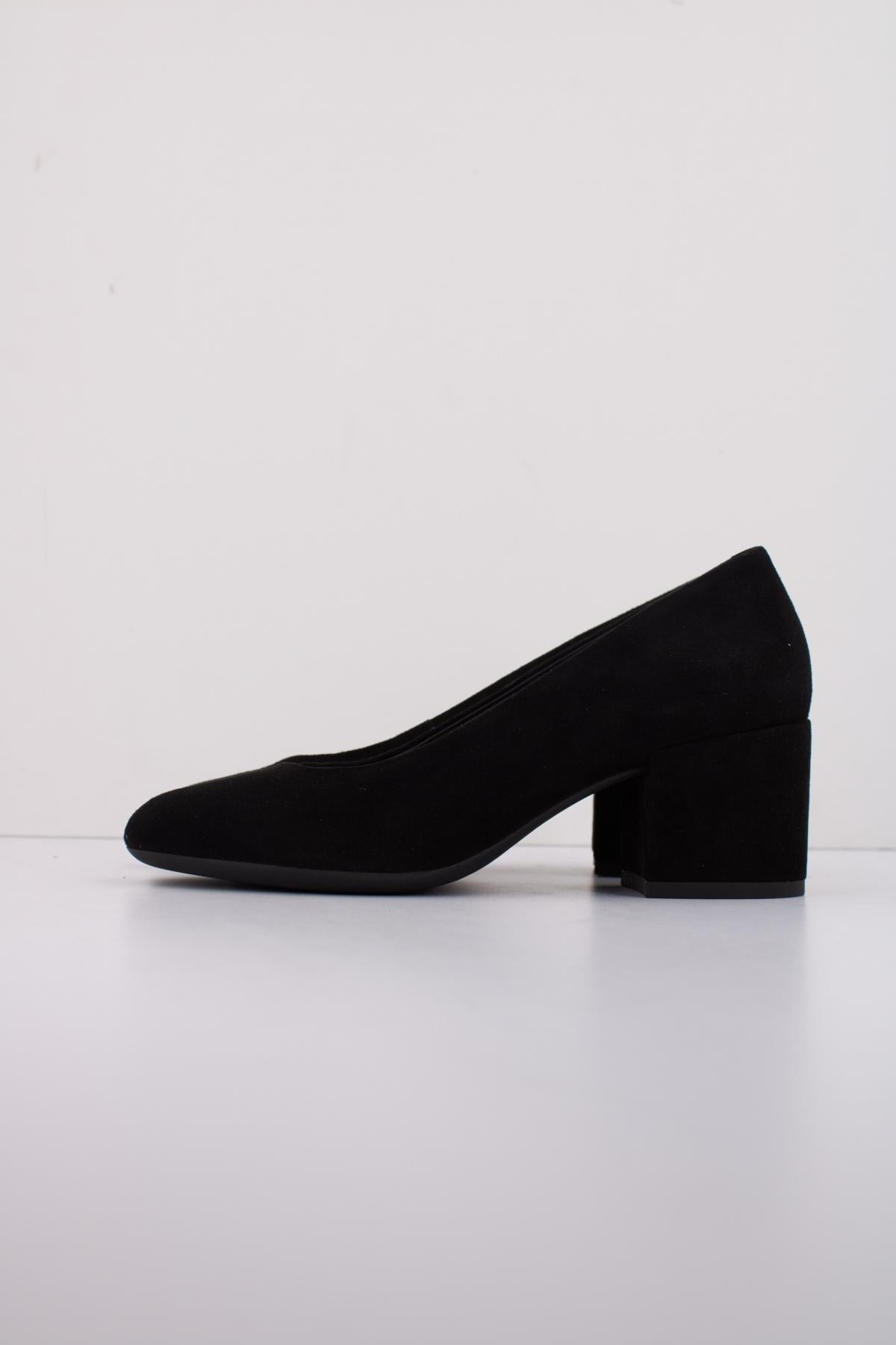 GEOX D ELEANA en color NEGRO (1)
