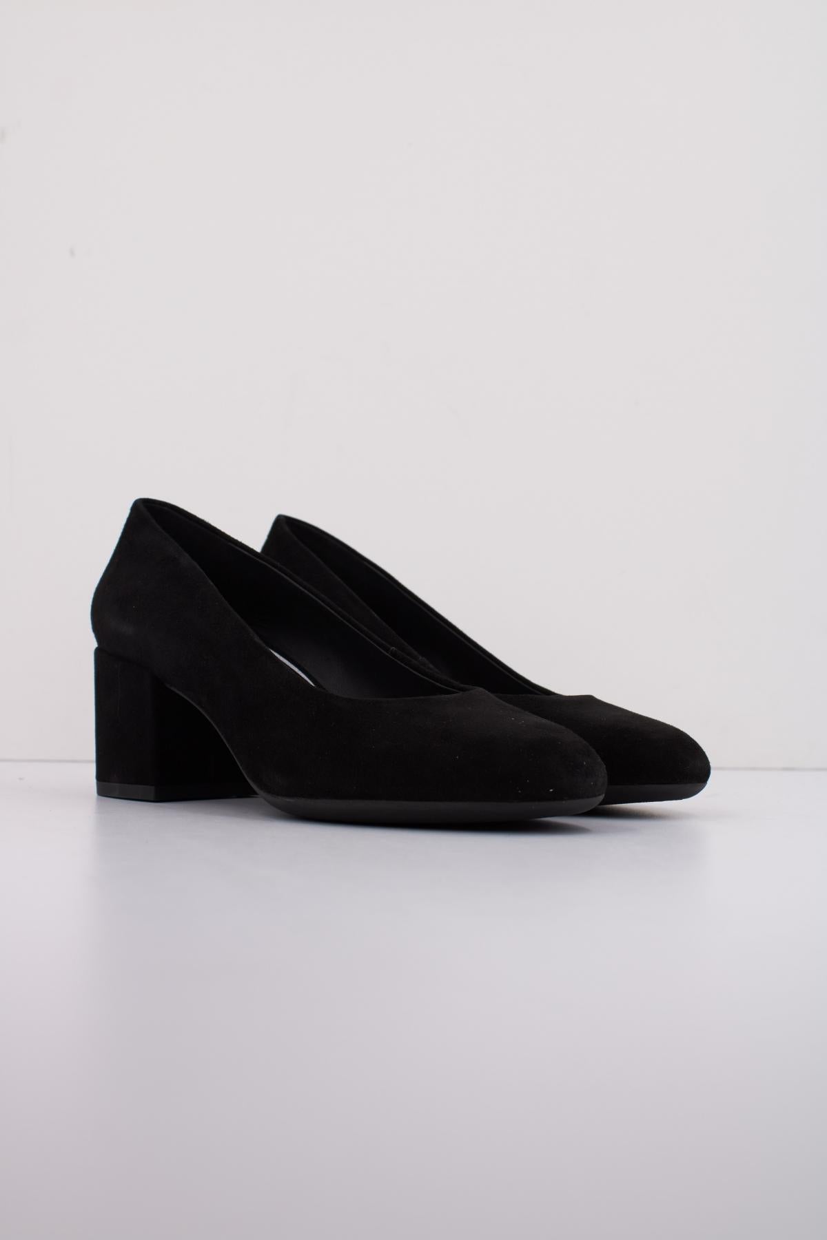 GEOX D ELEANA en color NEGRO (2)