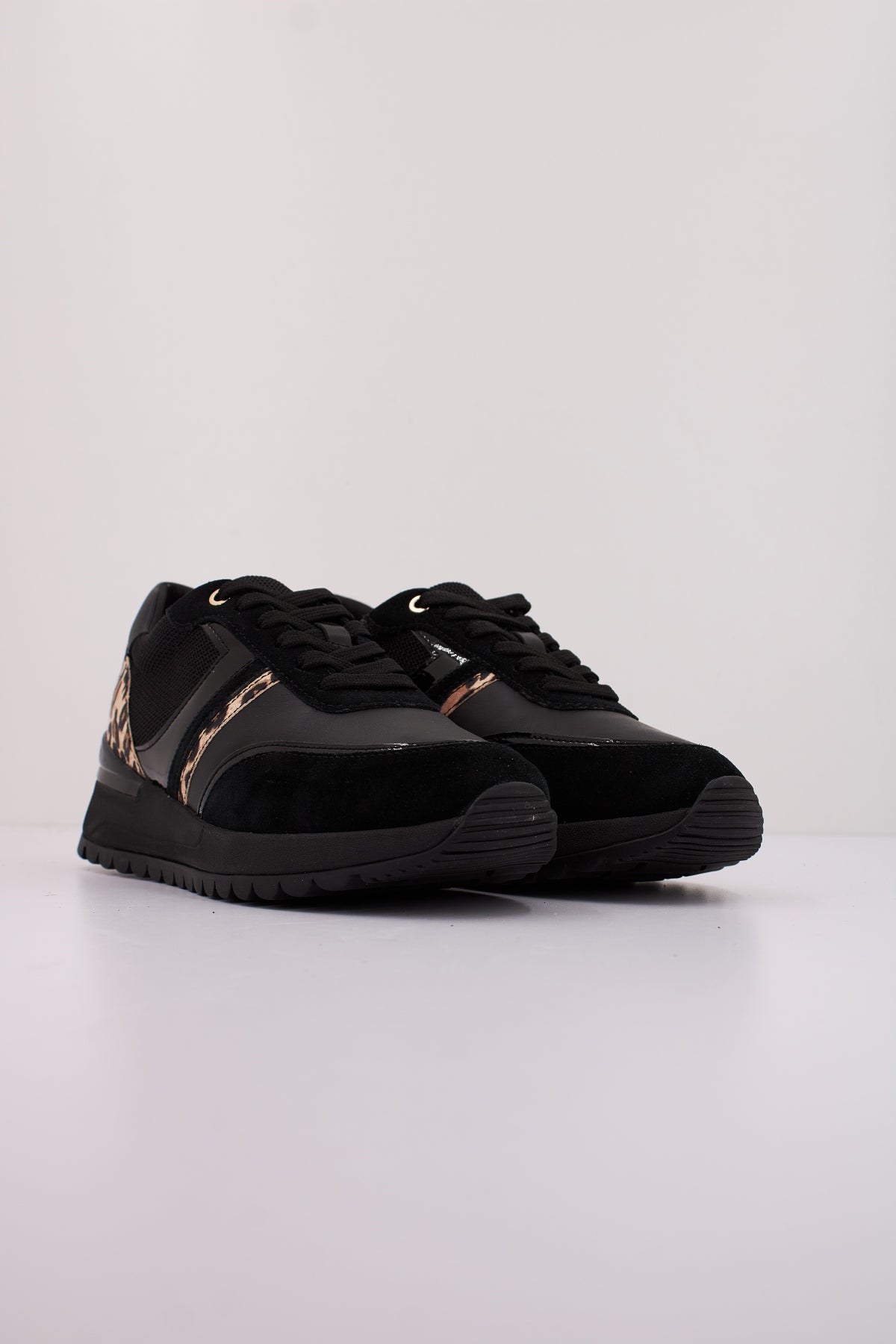 GEOX D DESYA en color NEGRO (2)