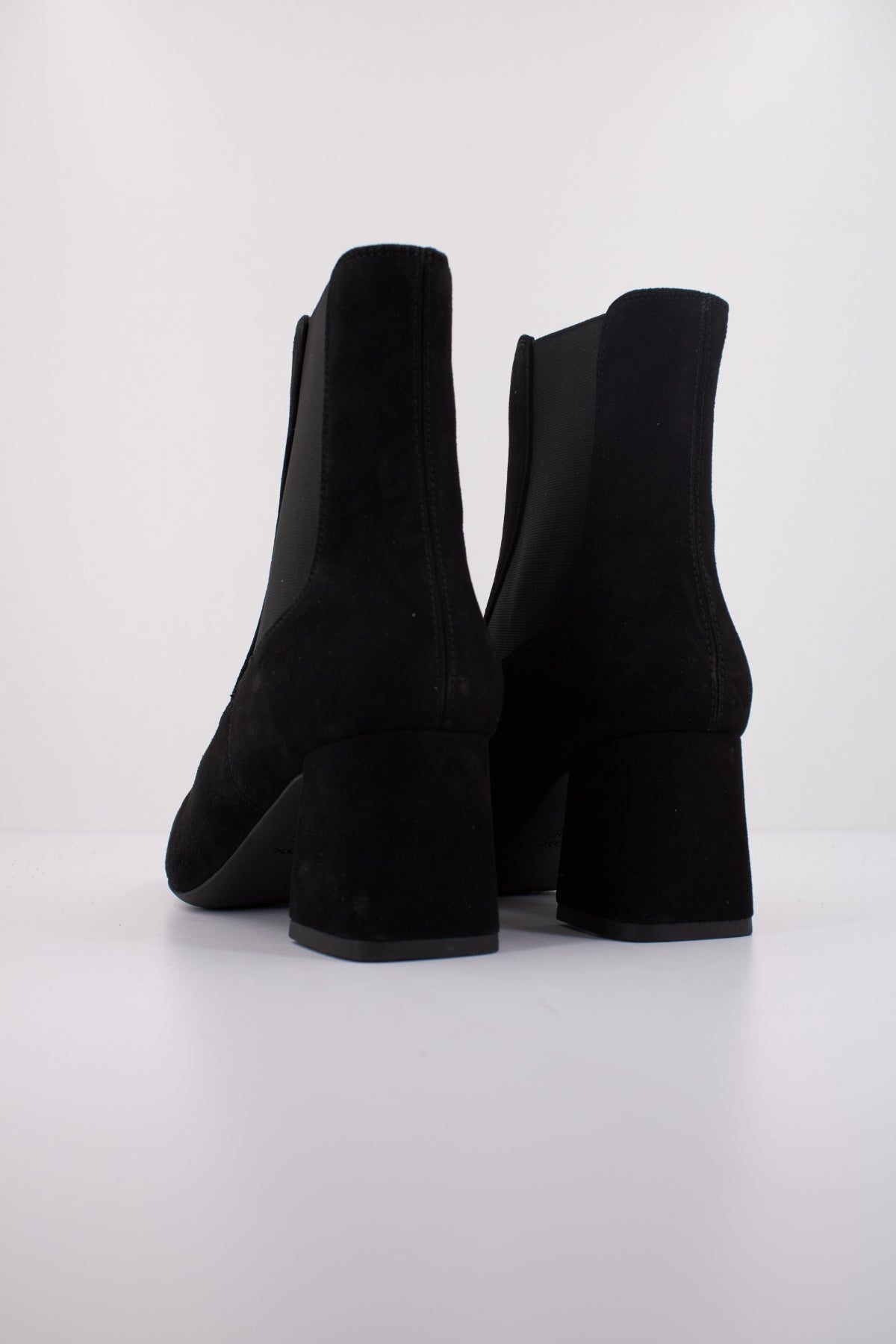 GEOX D GISELDA en color NEGRO (4)