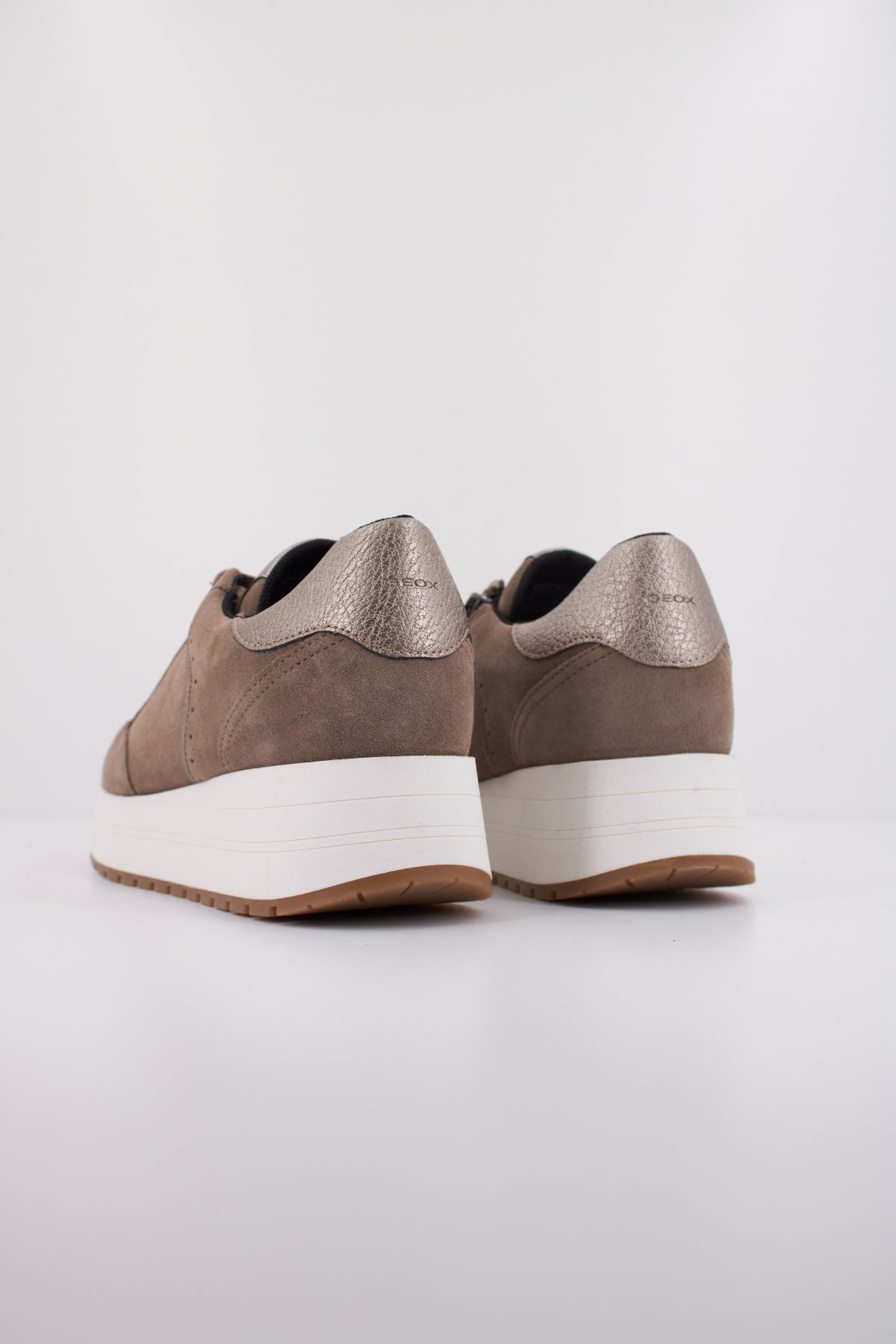 GEOX D NEW KENCY en color BEIS (4)