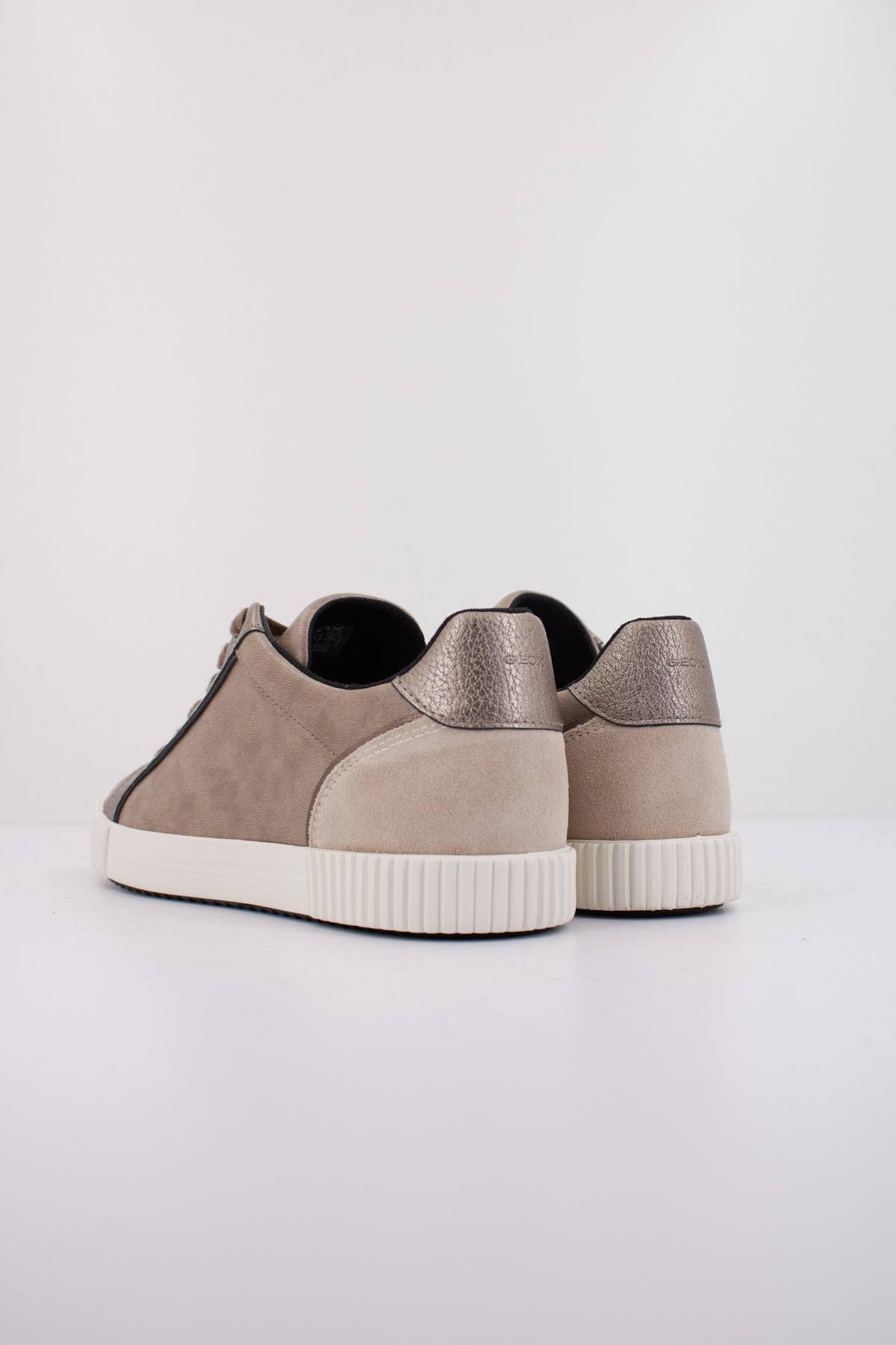 GEOX D BLOMIEE en color MARRON (4)