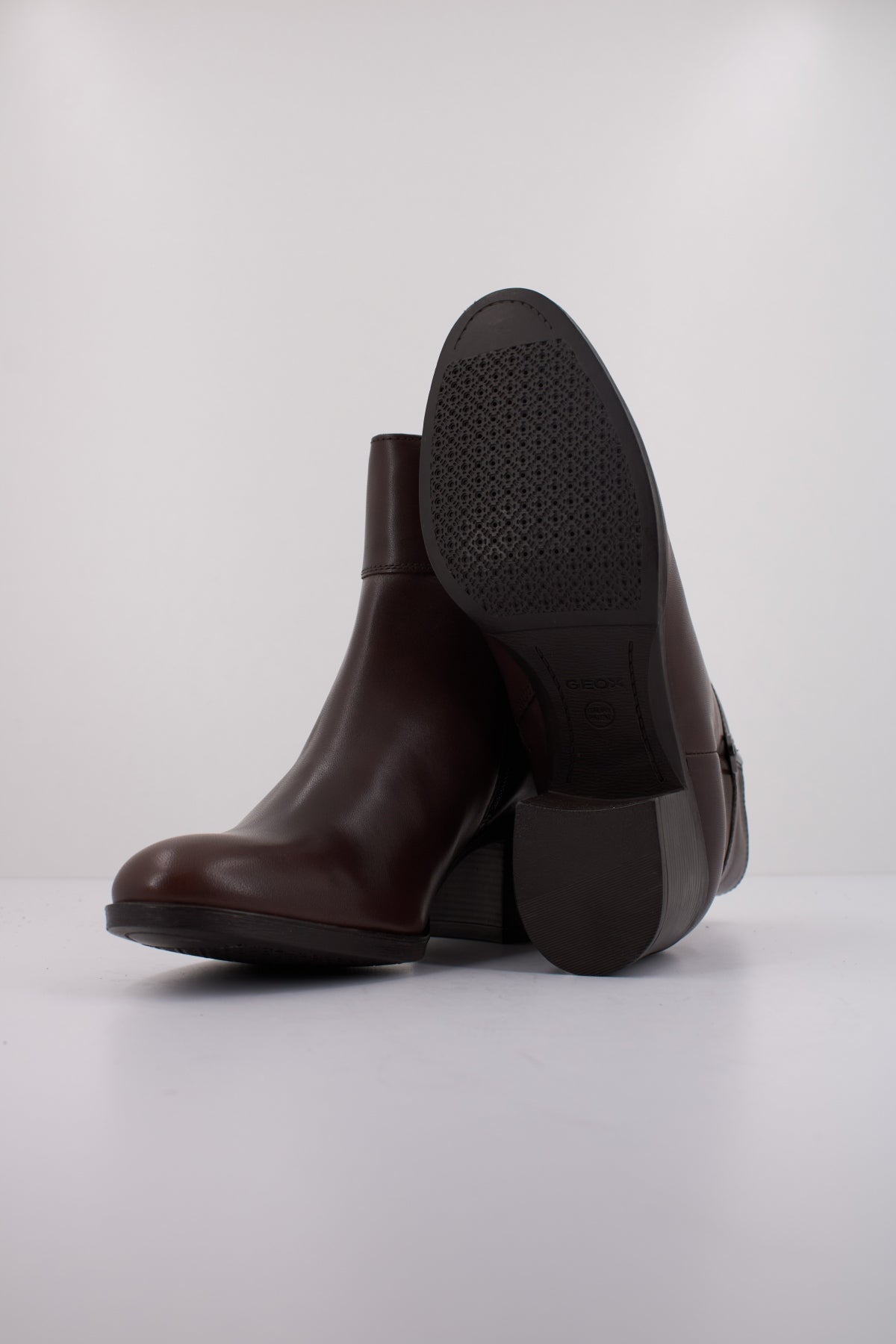 GEOX D NEW ASHEEL en color MARRON (5)