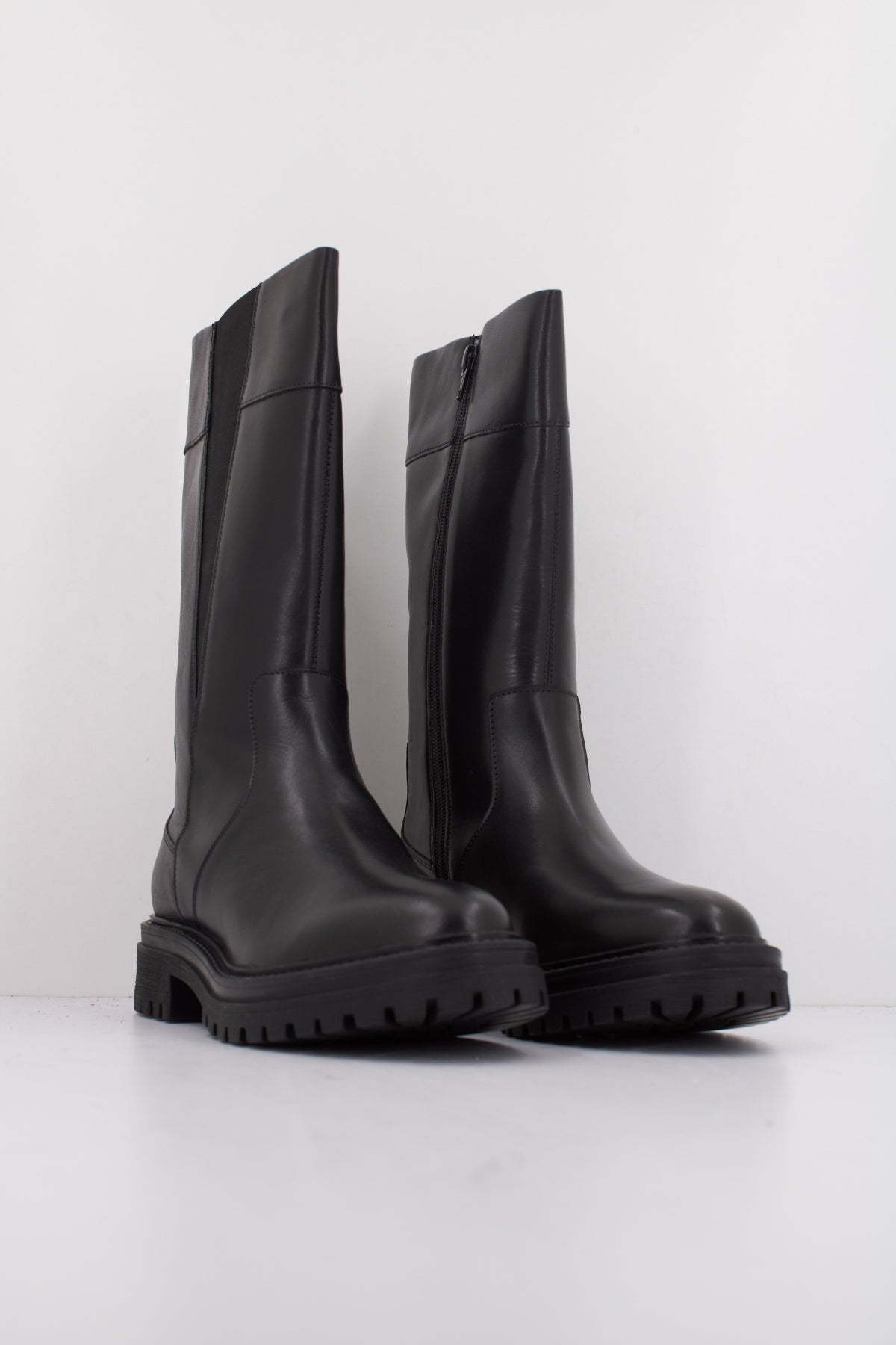 GEOX D IRIDEA en color NEGRO (2)