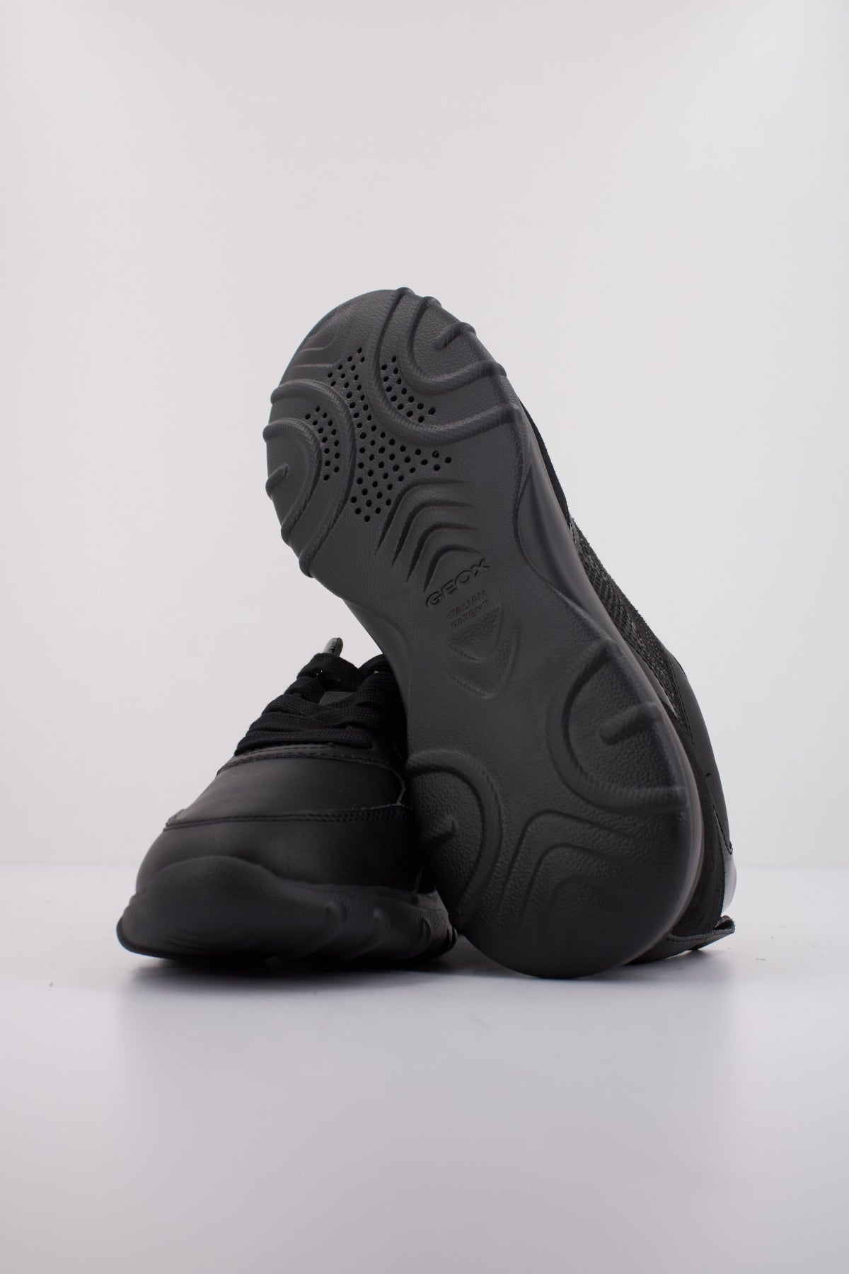 GEOX D ALLENIEE en color NEGRO (5)