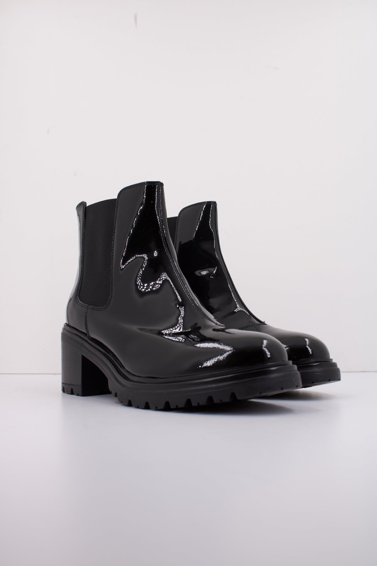 GEOX D DAMIANA en color NEGRO (2)