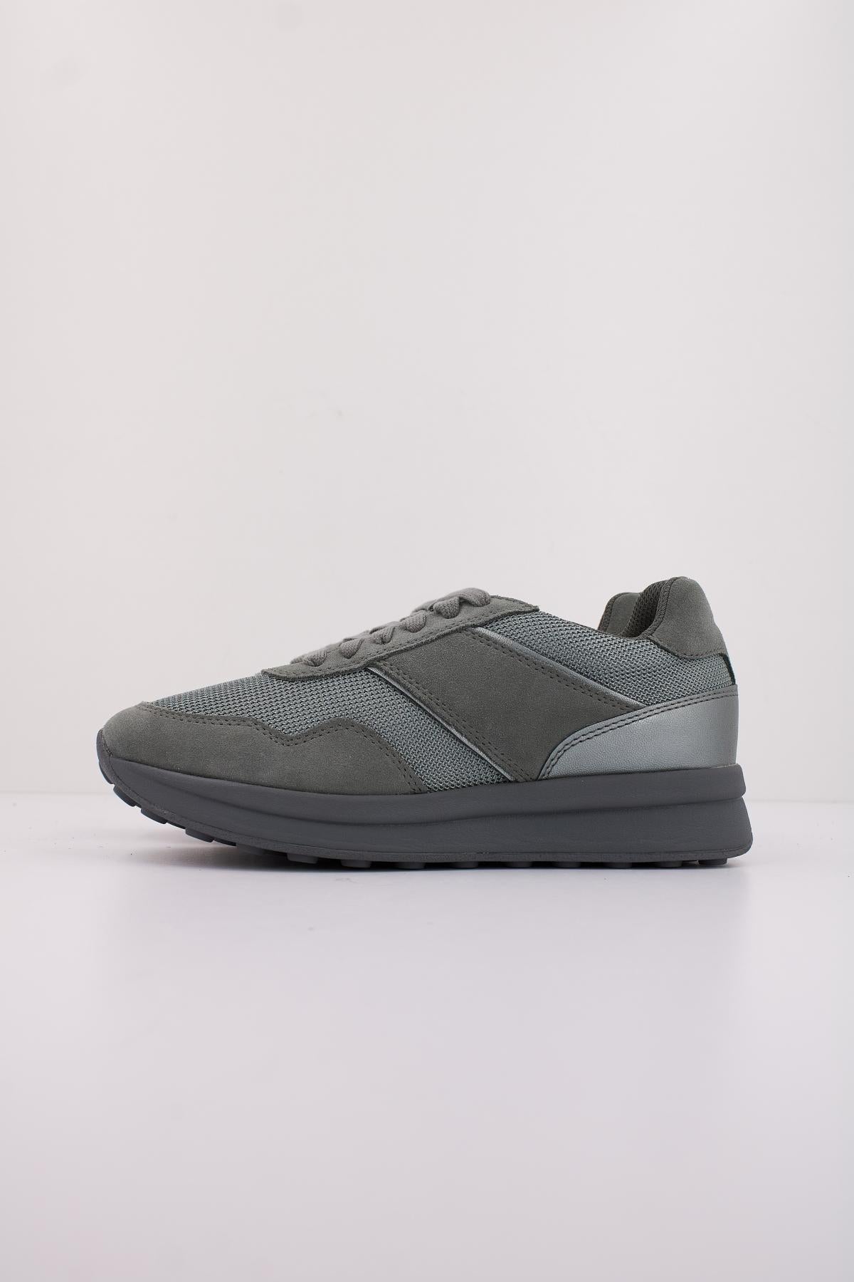 GEOX D RUNNTIX en color VERDE (1)