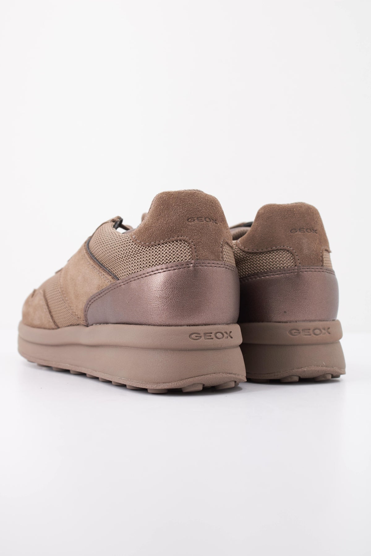 GEOX D RUNNTIX en color MARRON (4)