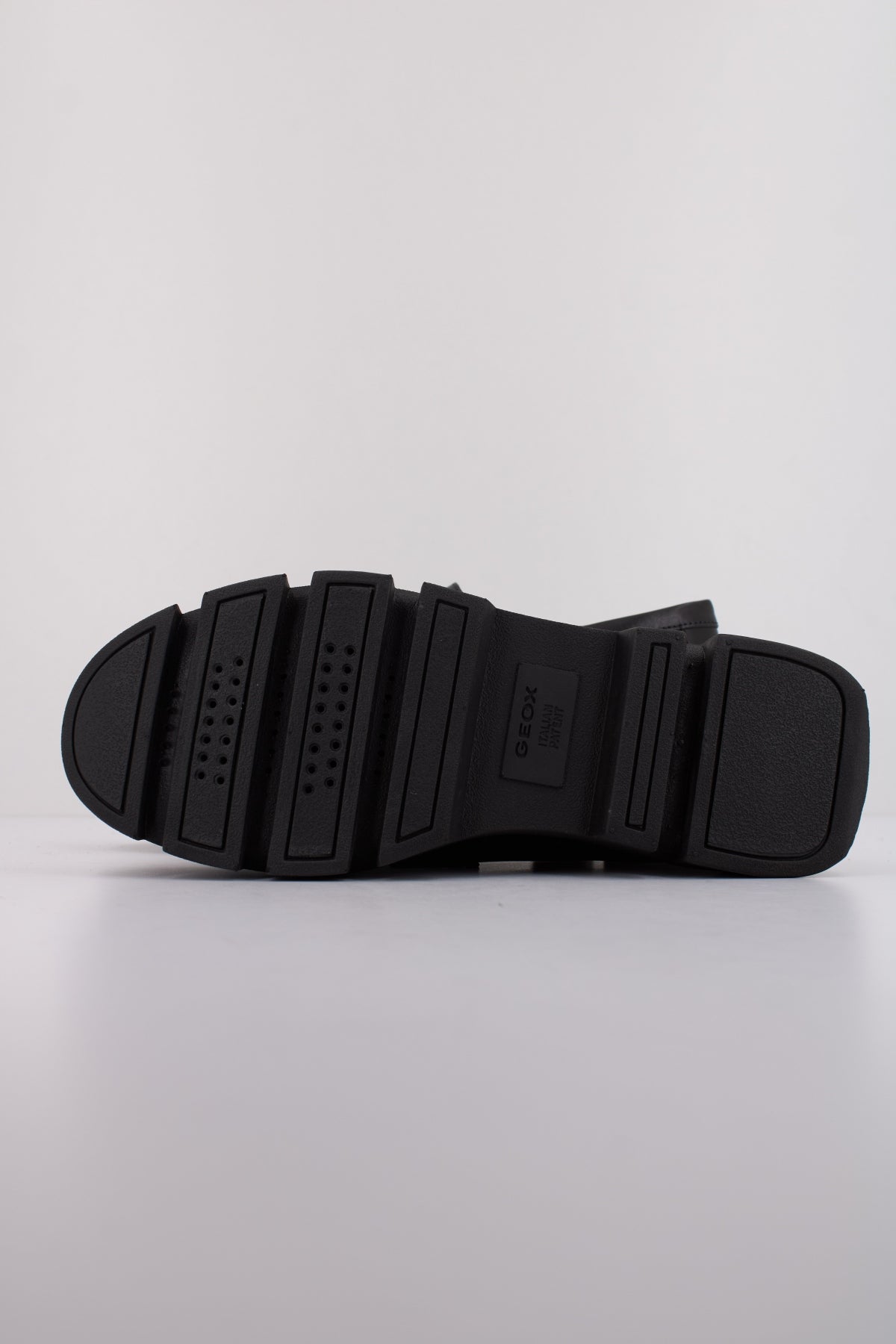 GEOX D VILDE en color NEGRO (5)