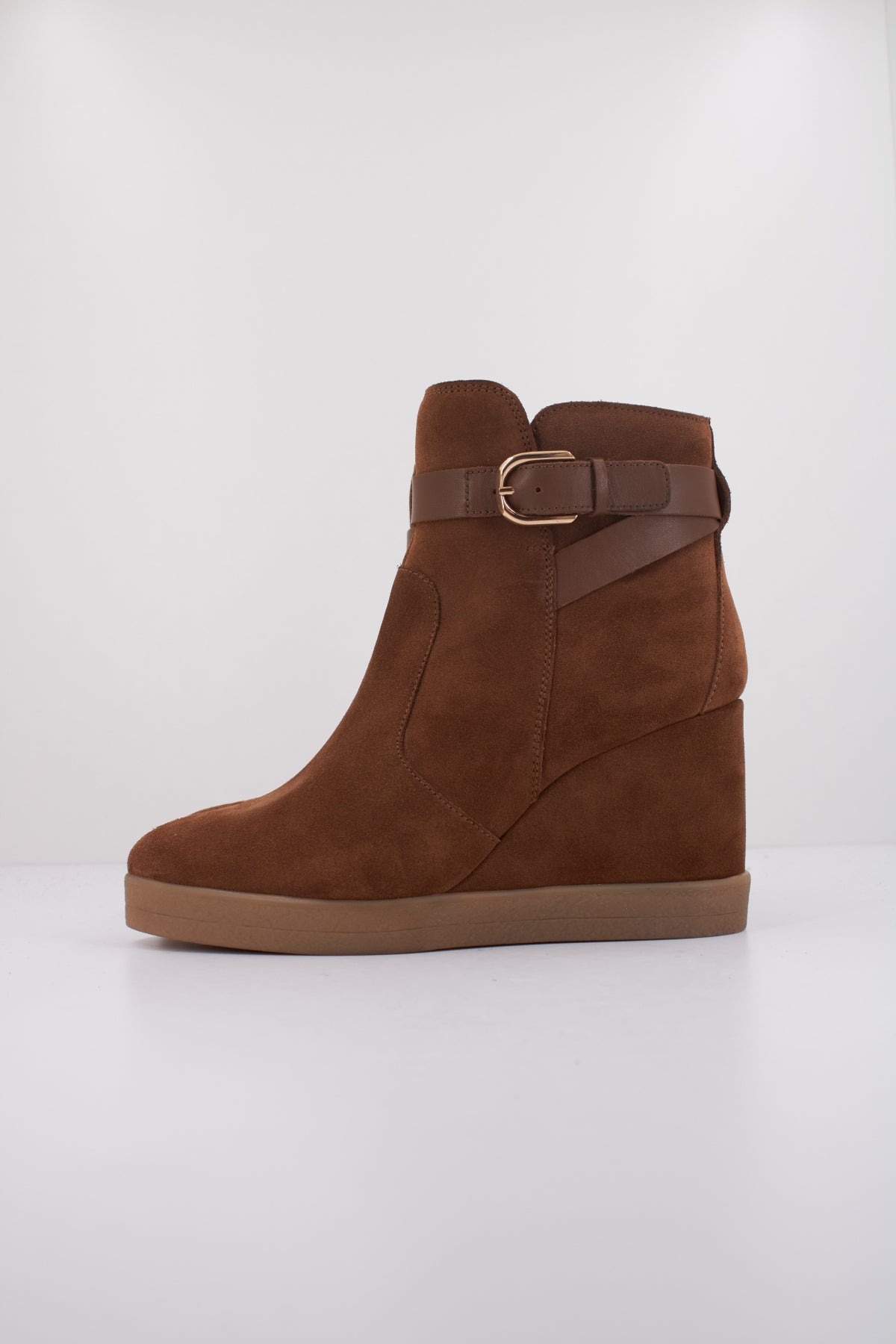 GEOX D ELIDEA WEDGE en color MARRON CLARO (1)