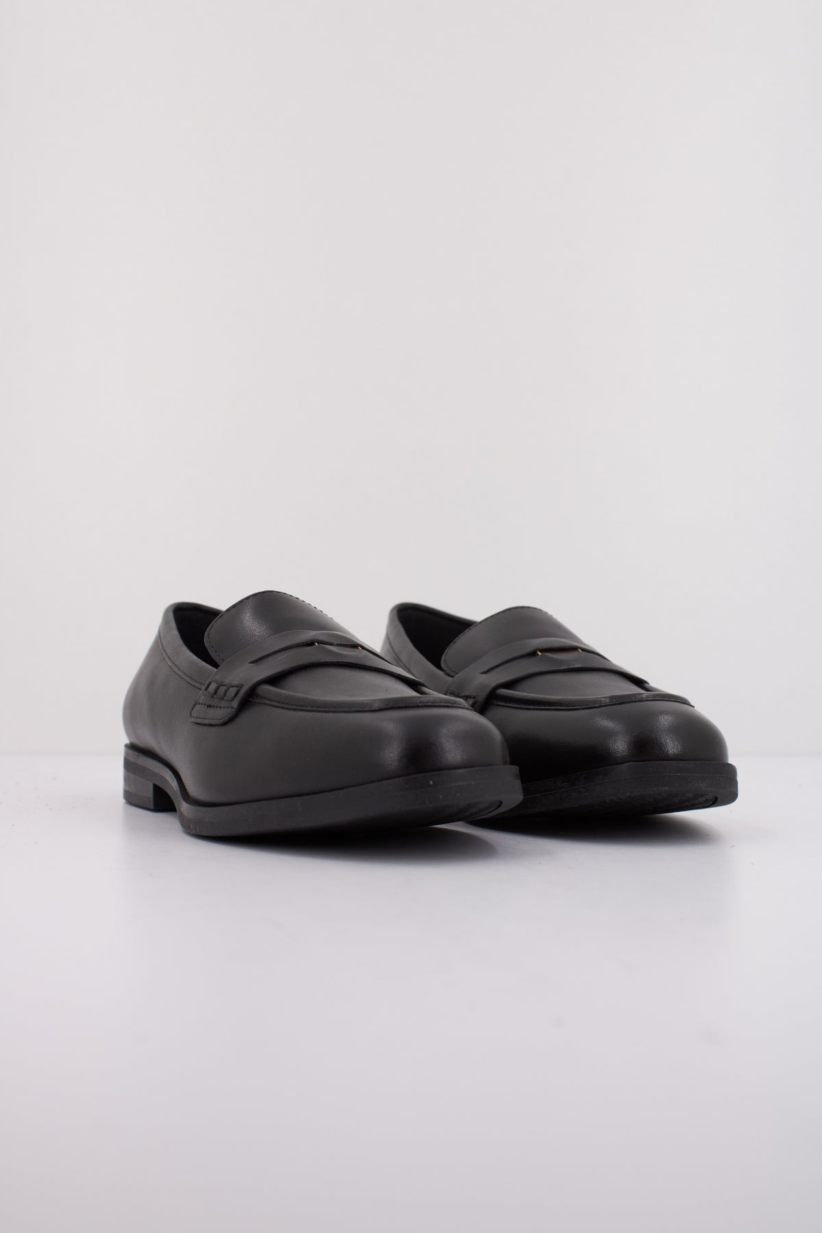 GEOX D CLORIDIE en color NEGRO (2)