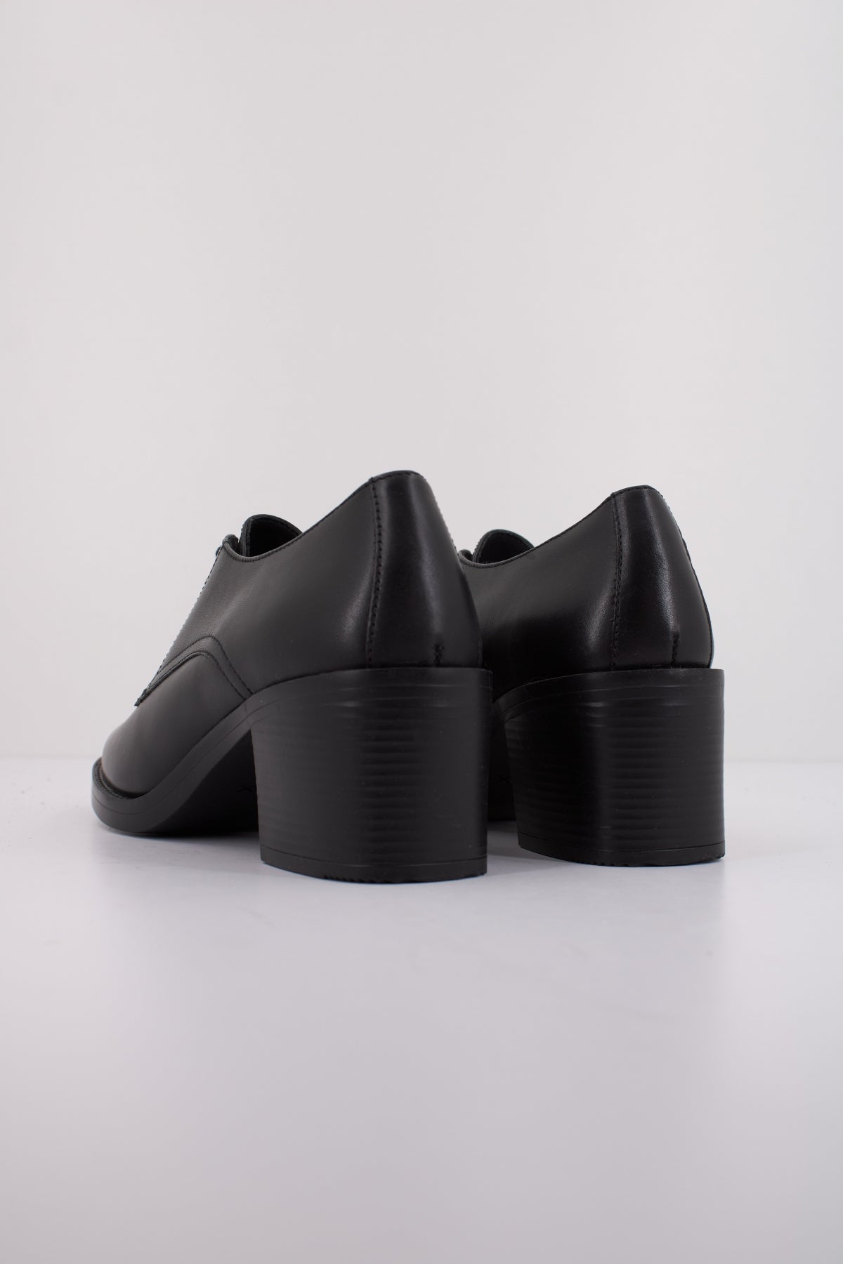 GEOX D SERILDA en color NEGRO (4)