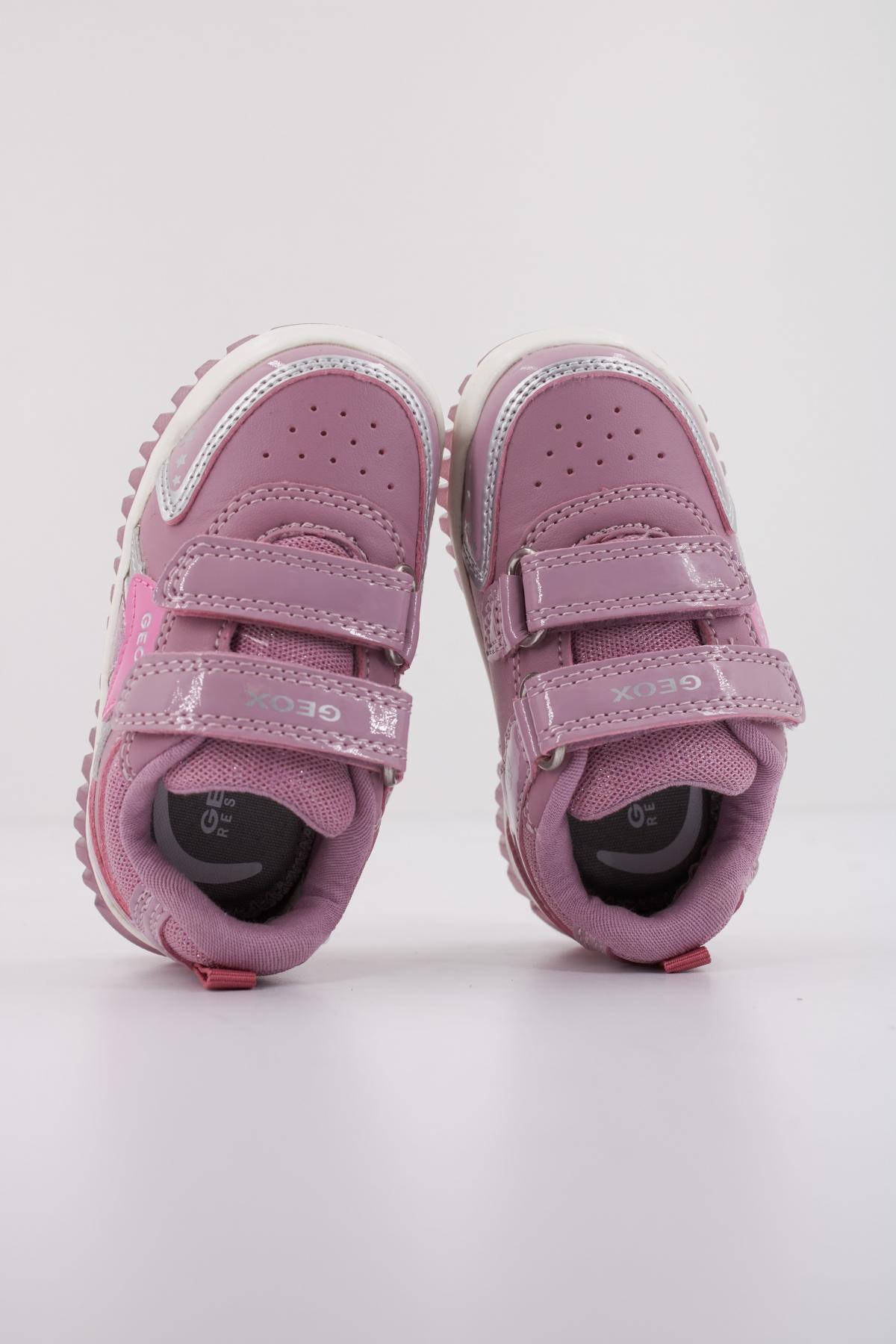 GEOX B LIGHTYLOO GIRL en color ROSA (3)