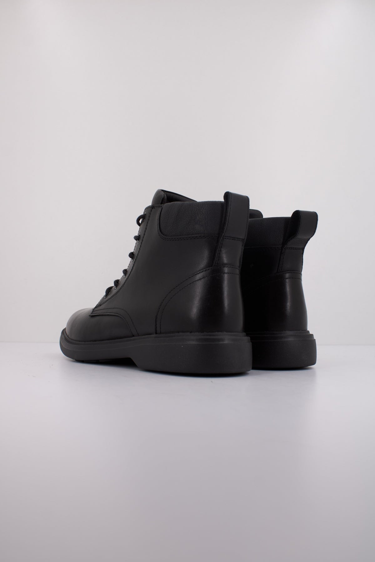 GEOX U OTTAVIO en color NEGRO (4)