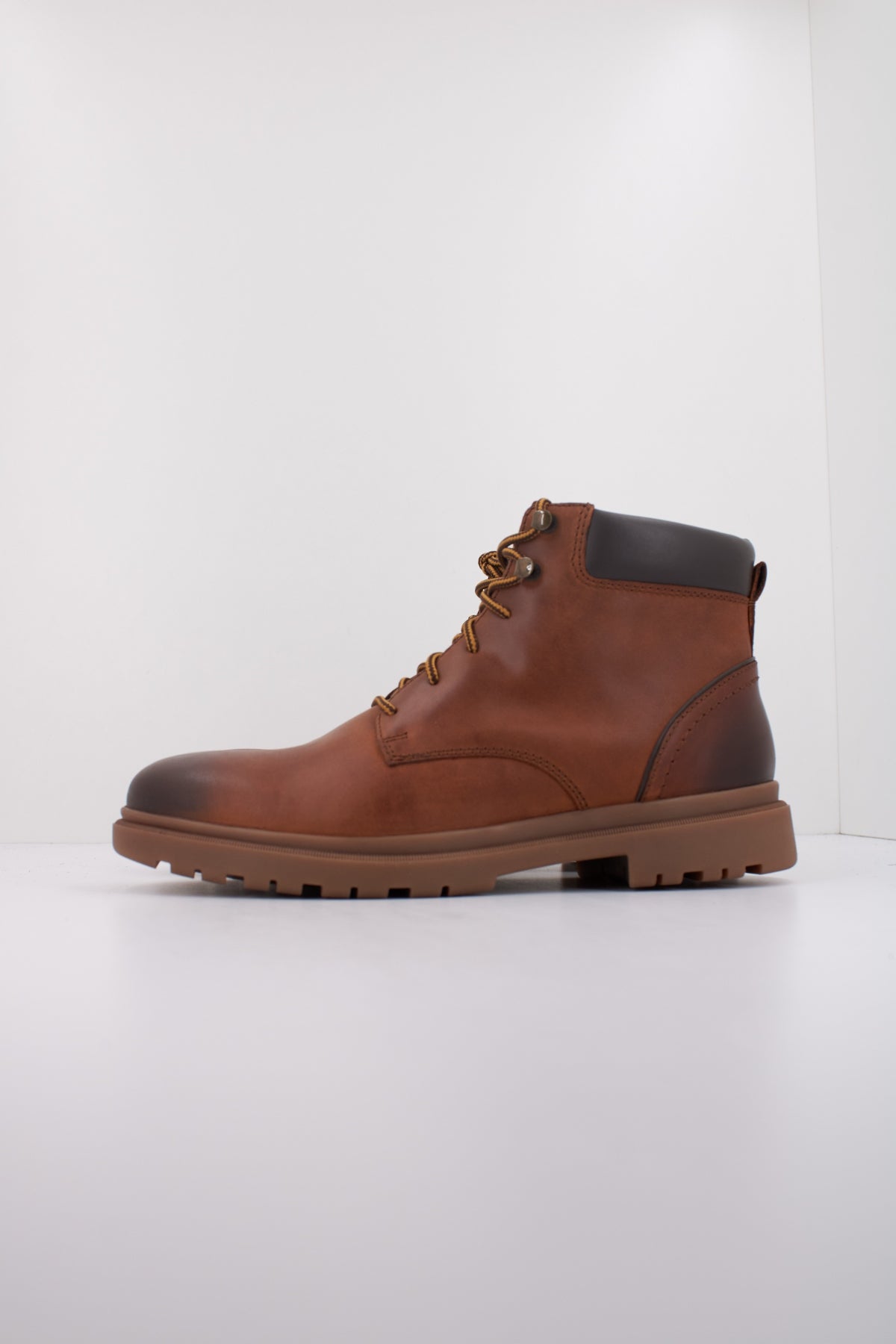 GEOX U ANDALO en color MARRON (1)