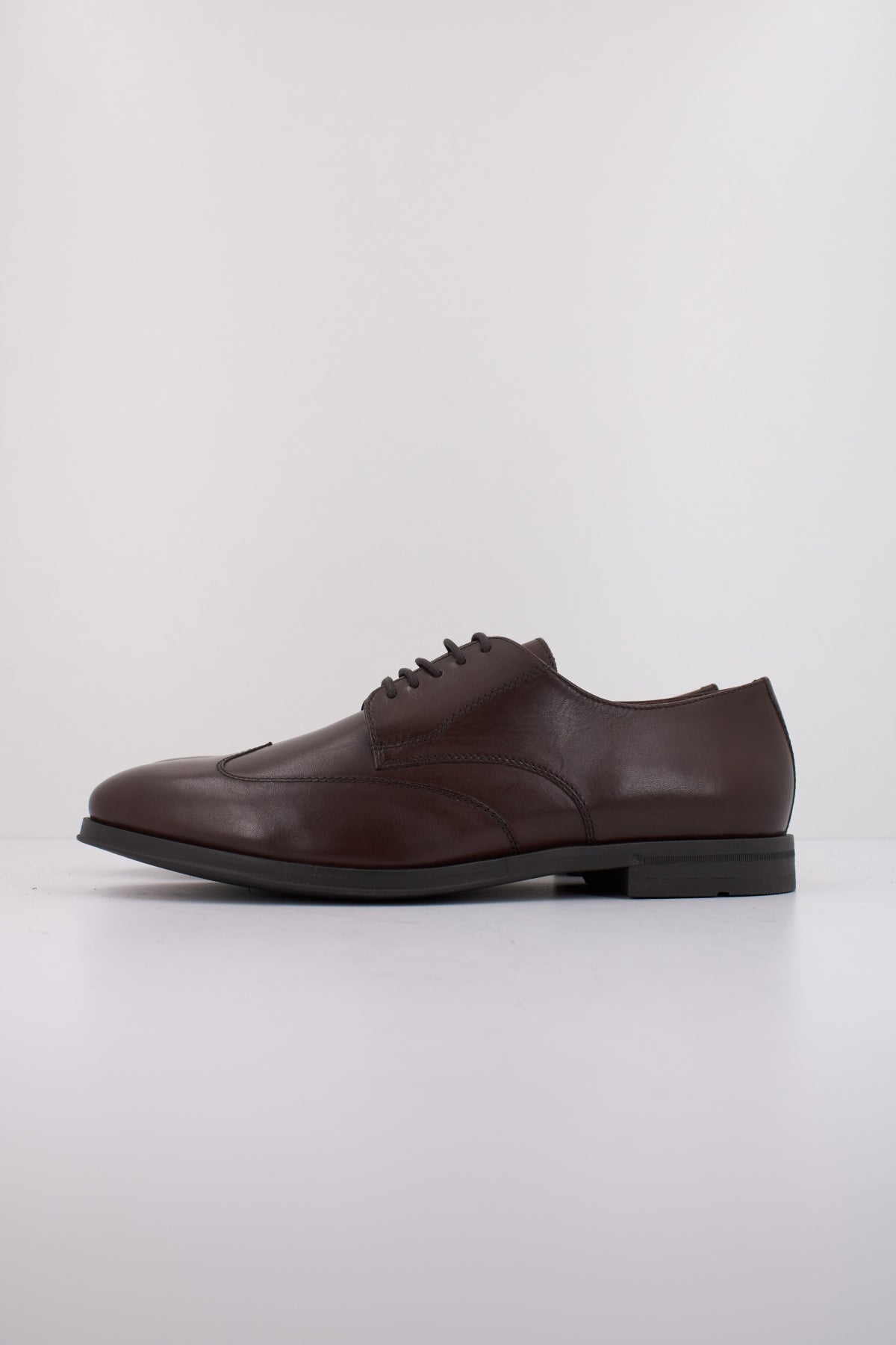 GEOX U DECIO en color MARRON (1)