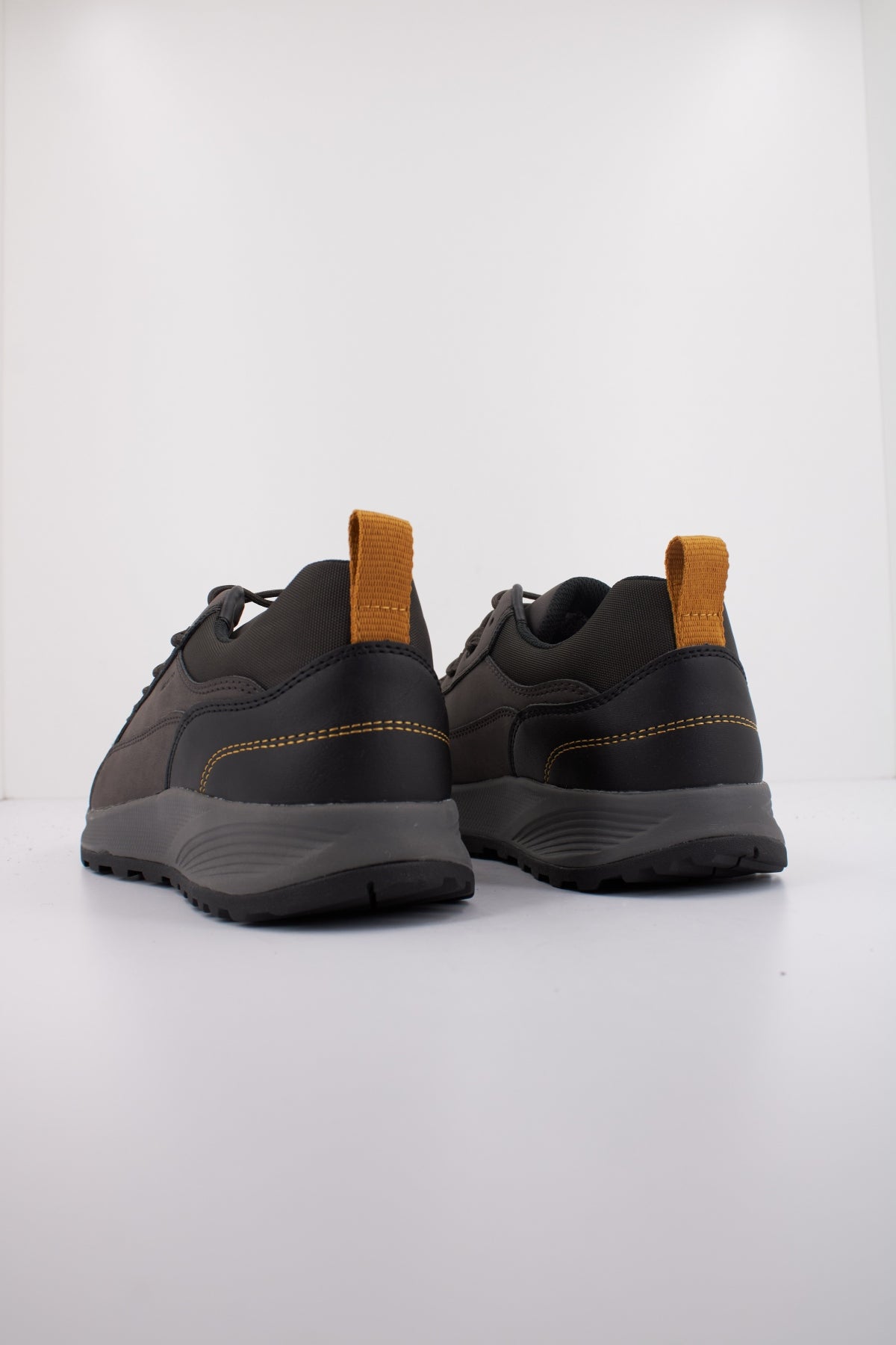 GEOX U TERRESTRE en color GRIS (4)