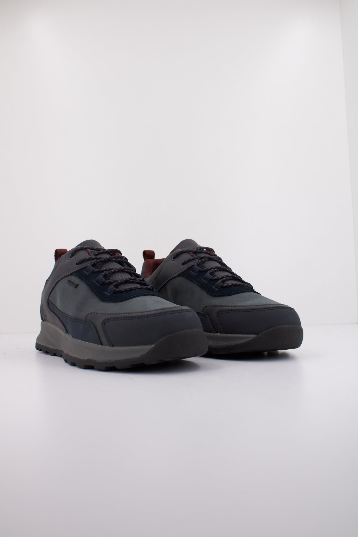 GEOX U TERRESTRE B ABX en color GRIS (2)