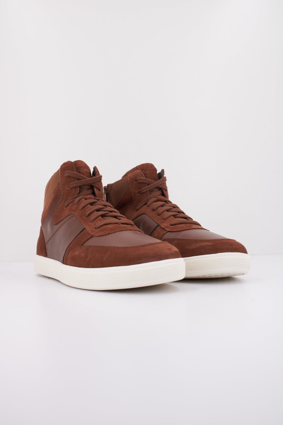 GEOX U AVOLA en color MARRON (2)