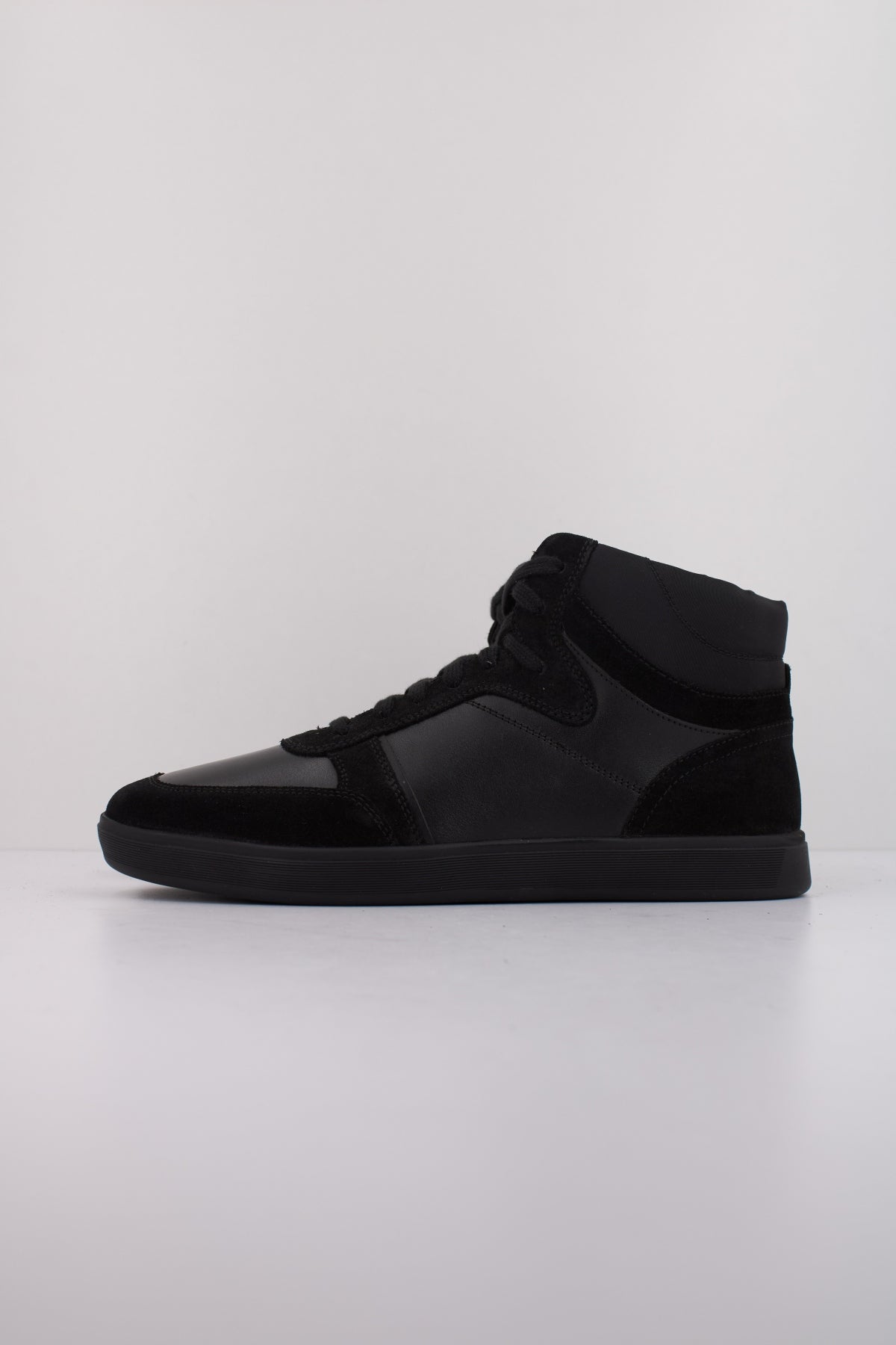 GEOX U AVOLA en color NEGRO (1)