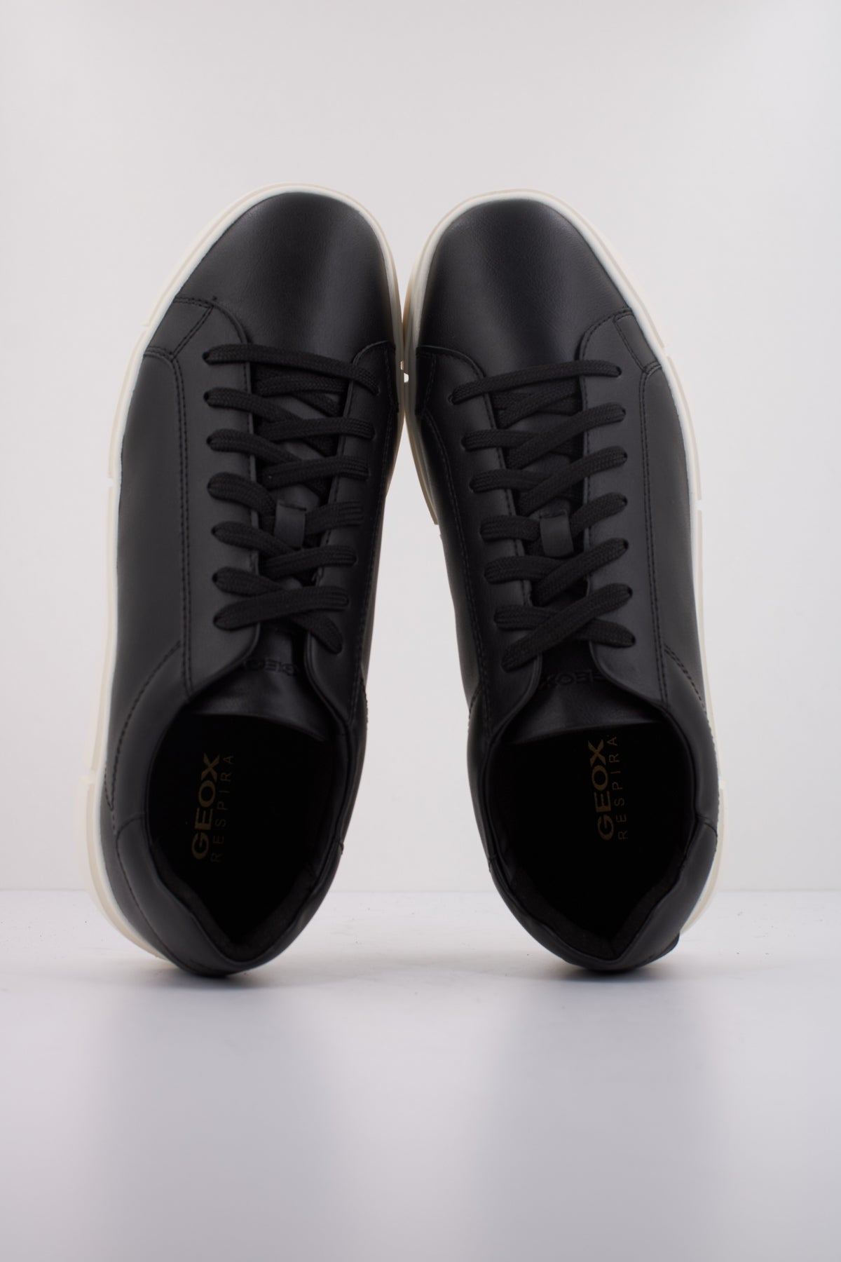 GEOX U PRALI en color NEGRO (3)