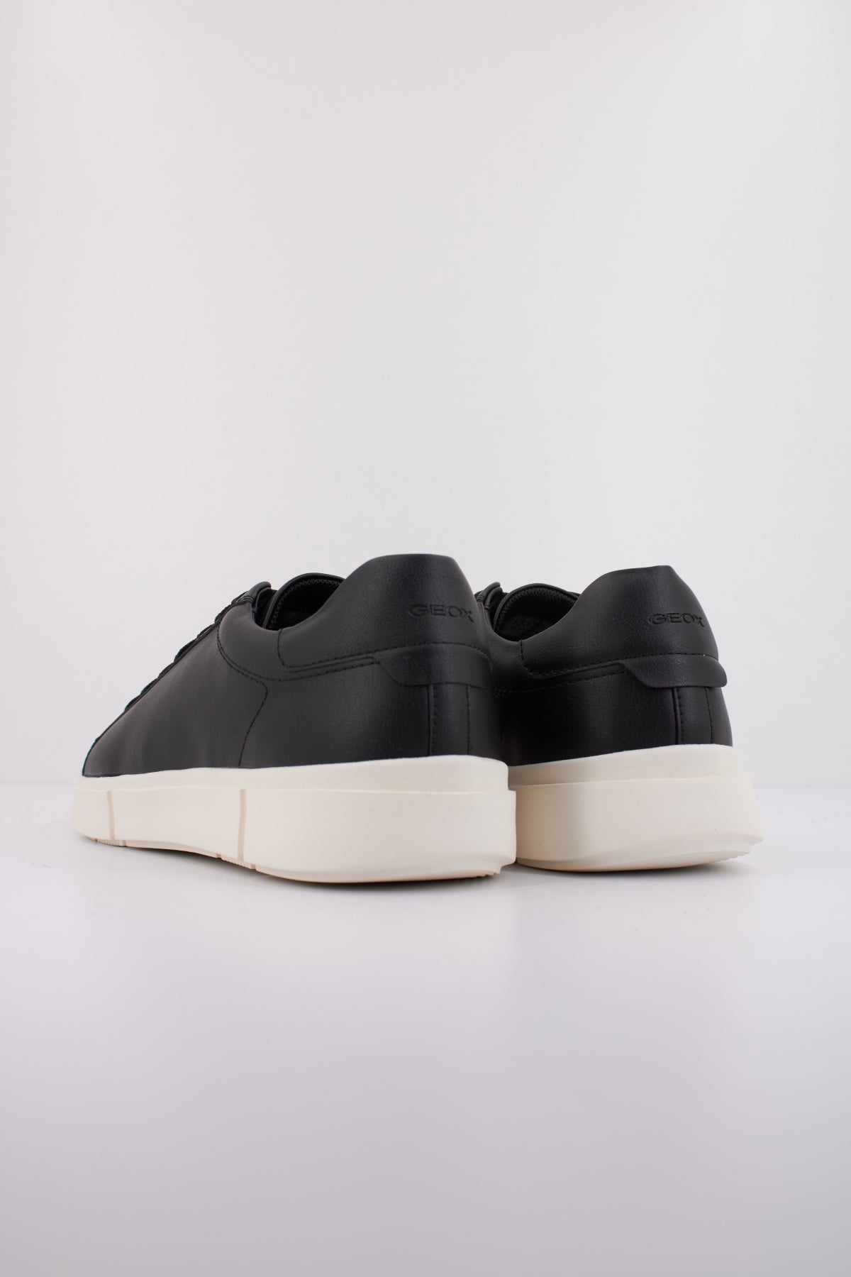GEOX U PRALI en color NEGRO (4)