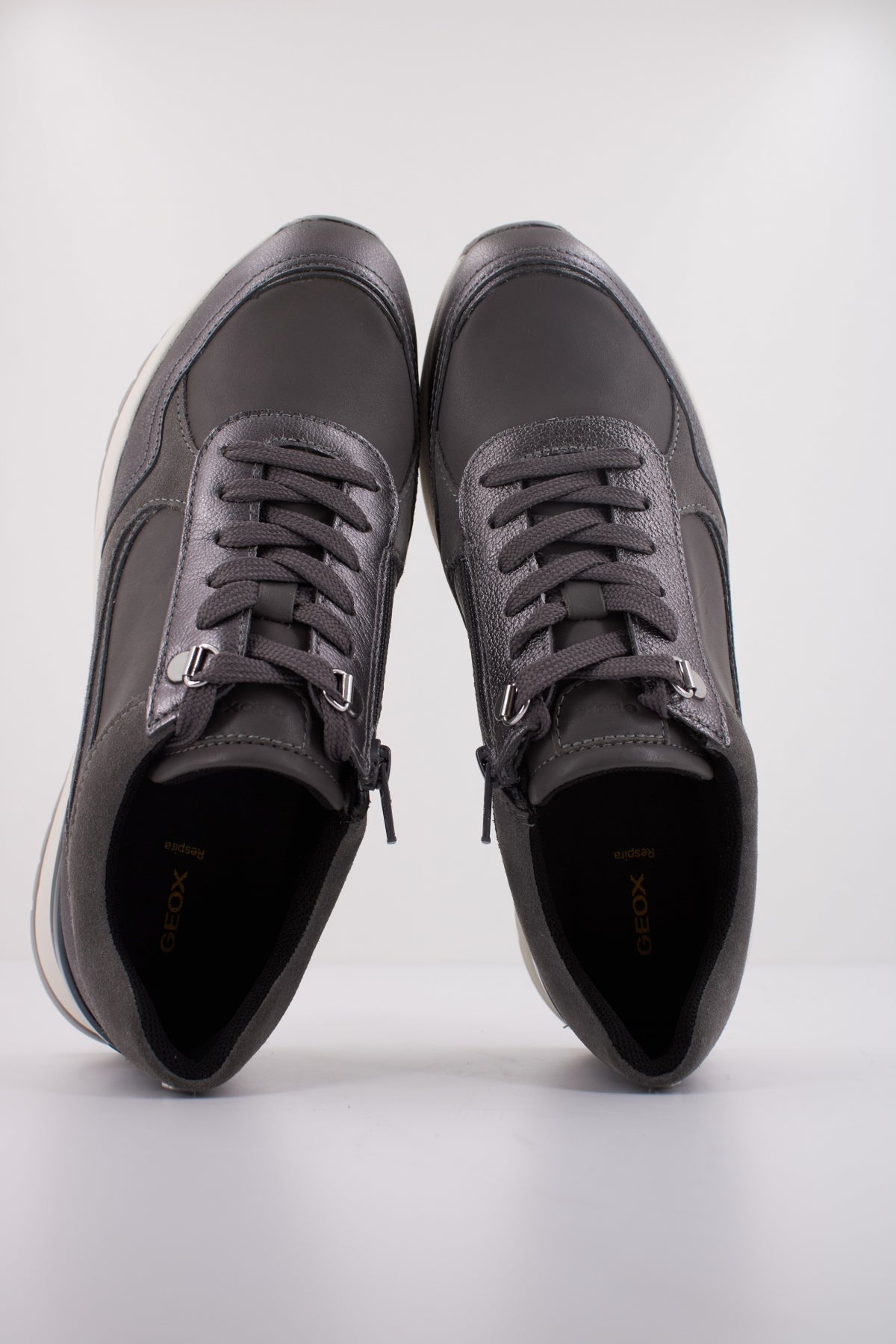 GEOX D DESYA en color GRIS (3)