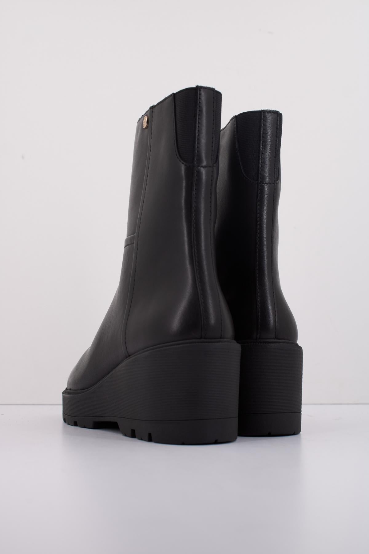 GEOX D MIEREILLE en color NEGRO (4)