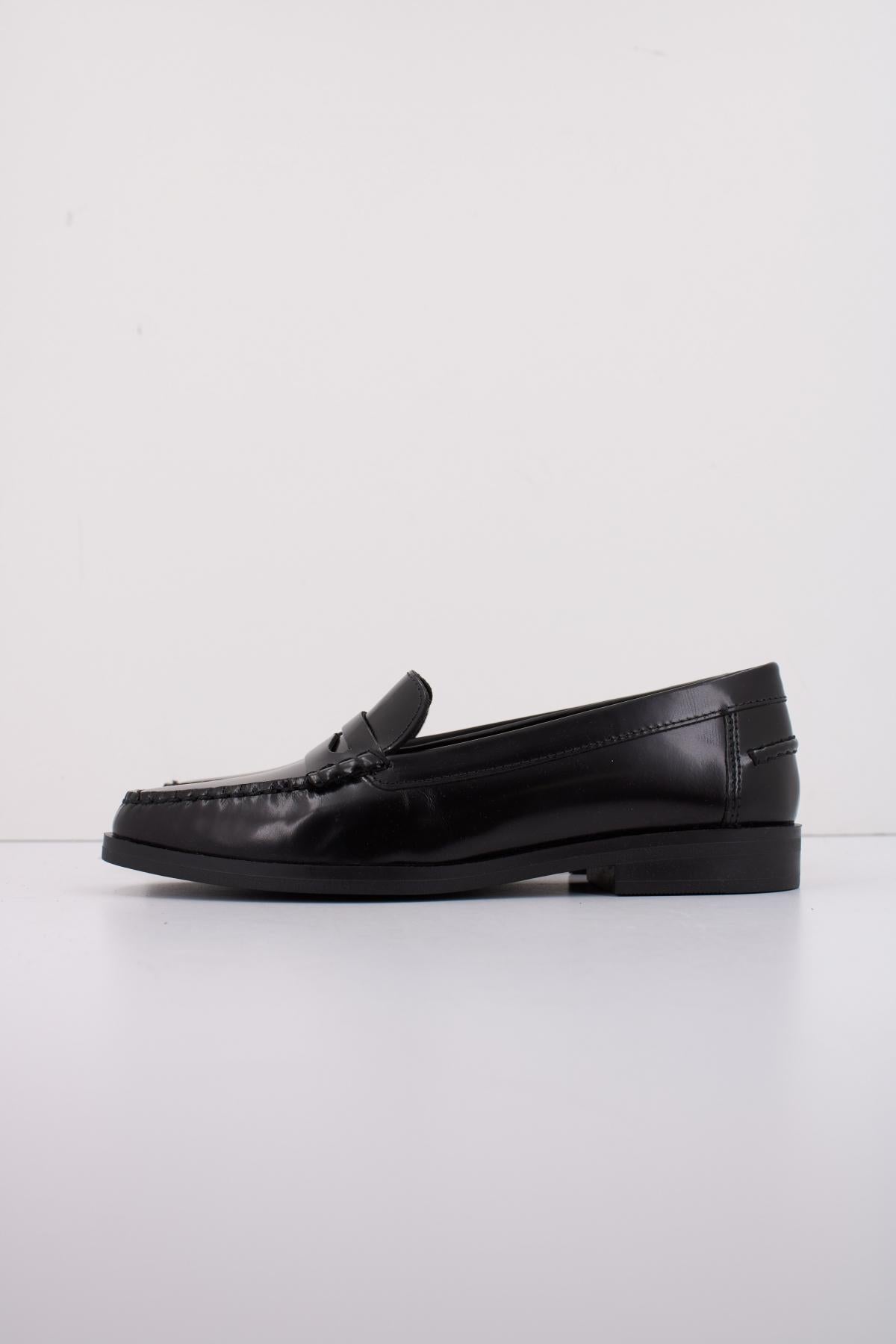 GEOX D CLORIDIE en color NEGRO (1)