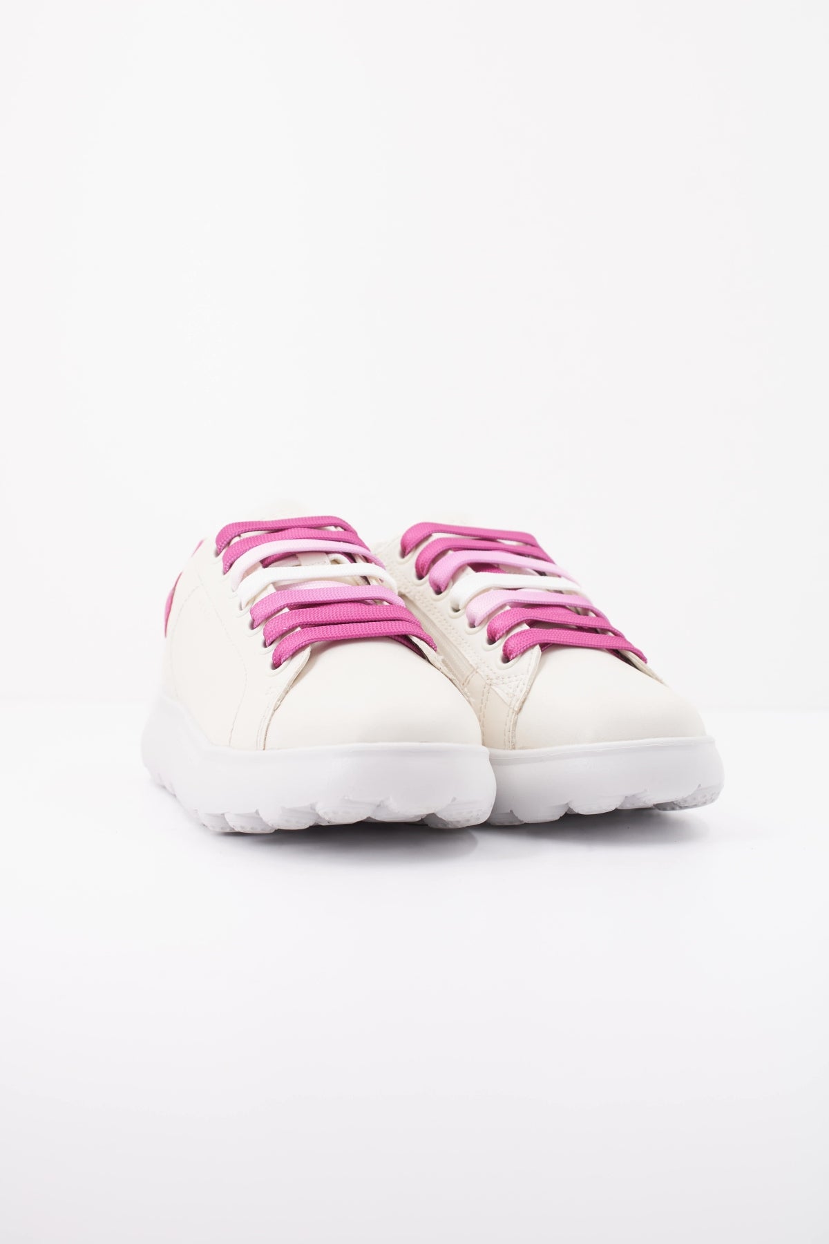 GEOX J PUFFYPOP GIRL en color BEIS (2)