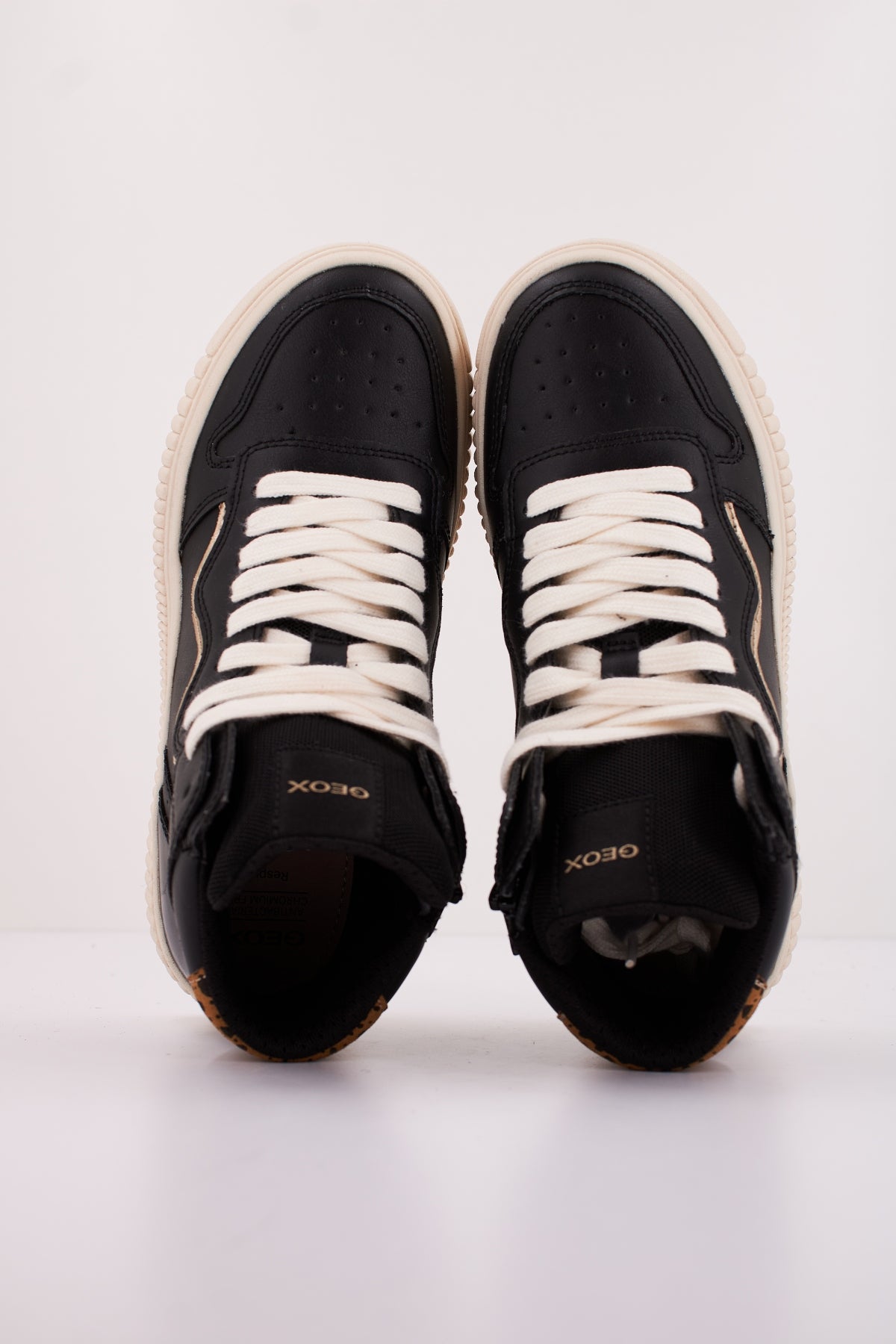 GEOX J LAQUINNY GIRL en color NEGRO (3)