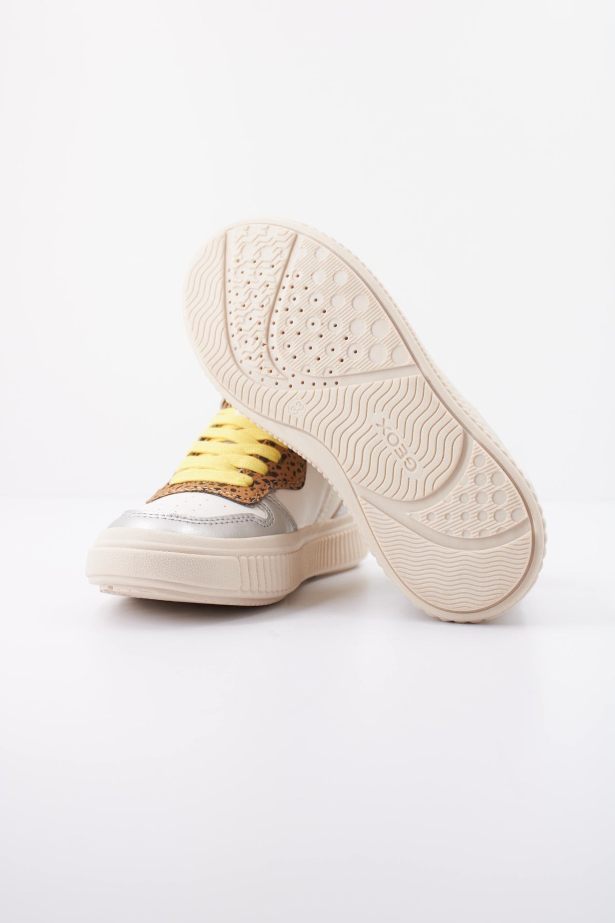 GEOX J LAQUINNY GIRL en color BLANCO (5)
