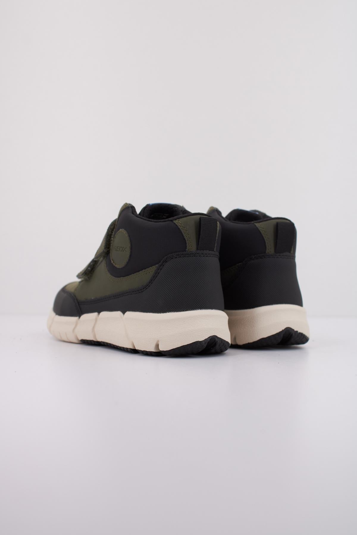 GEOX J FLEXYPER BOY en color VERDE (4)