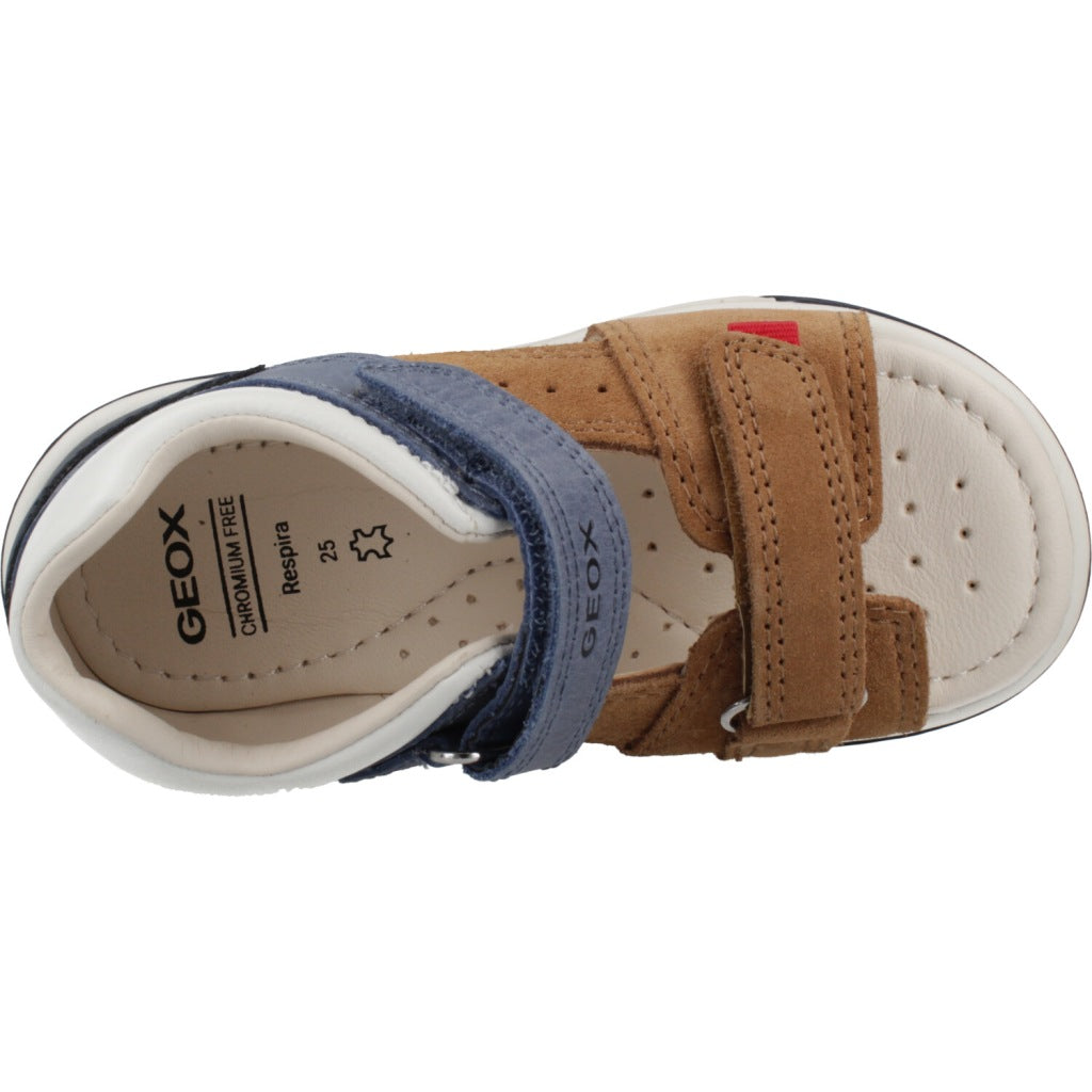 GEOX B SANDAL ZAPITO BOY en color MARRON (7)