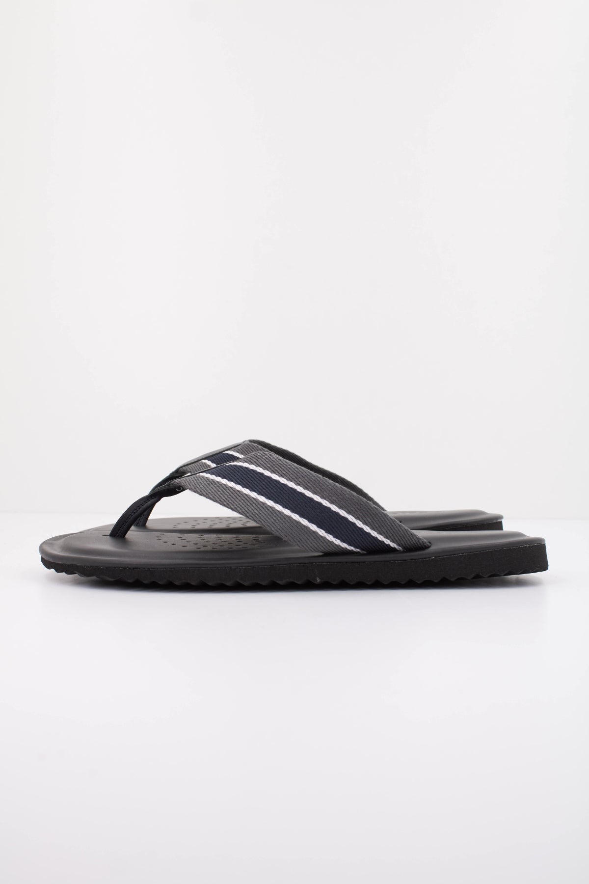 GEOX U ERICE en color GRIS (1)