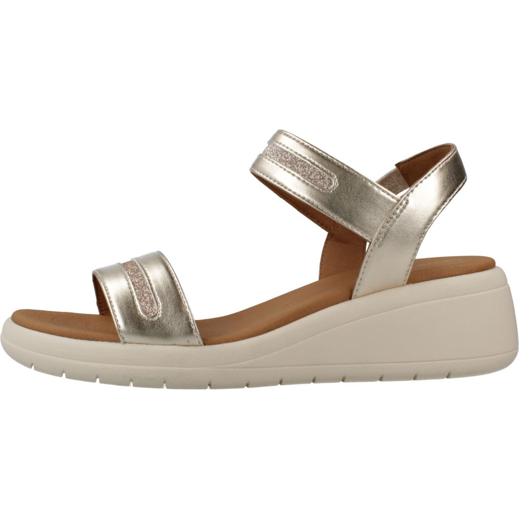 GEOX D MELICONIA en color ORO (2)