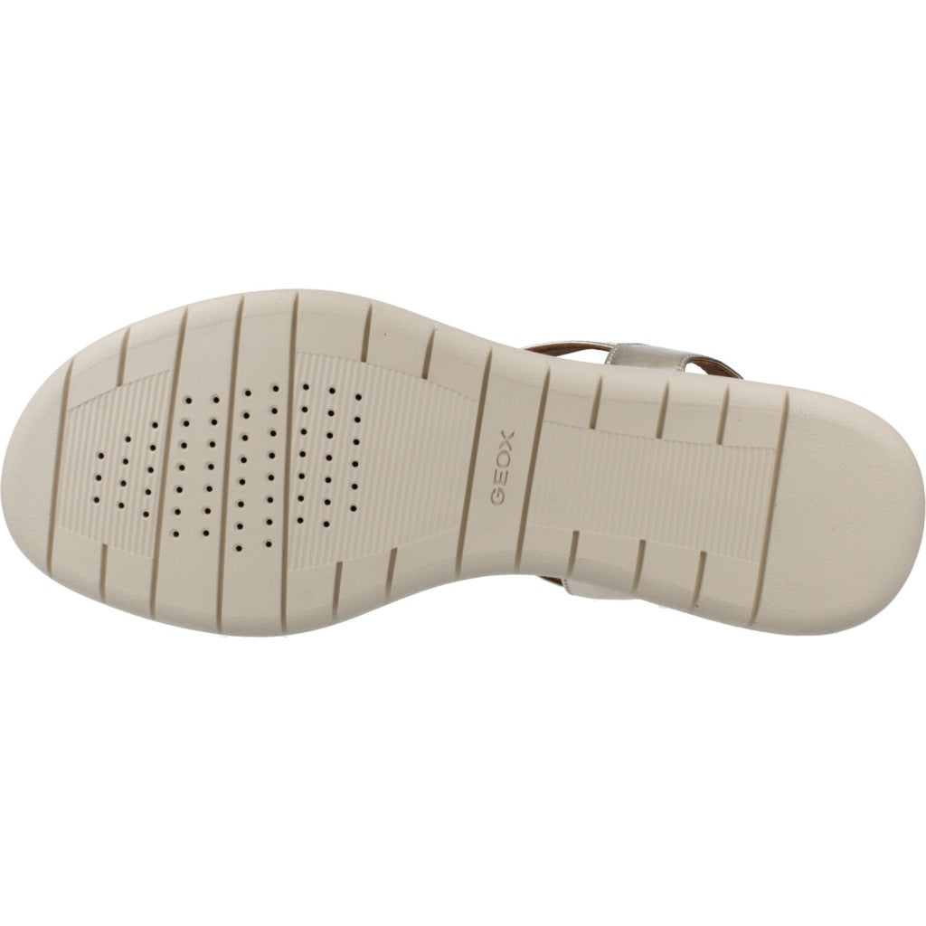 GEOX D MELICONIA en color ORO (6)