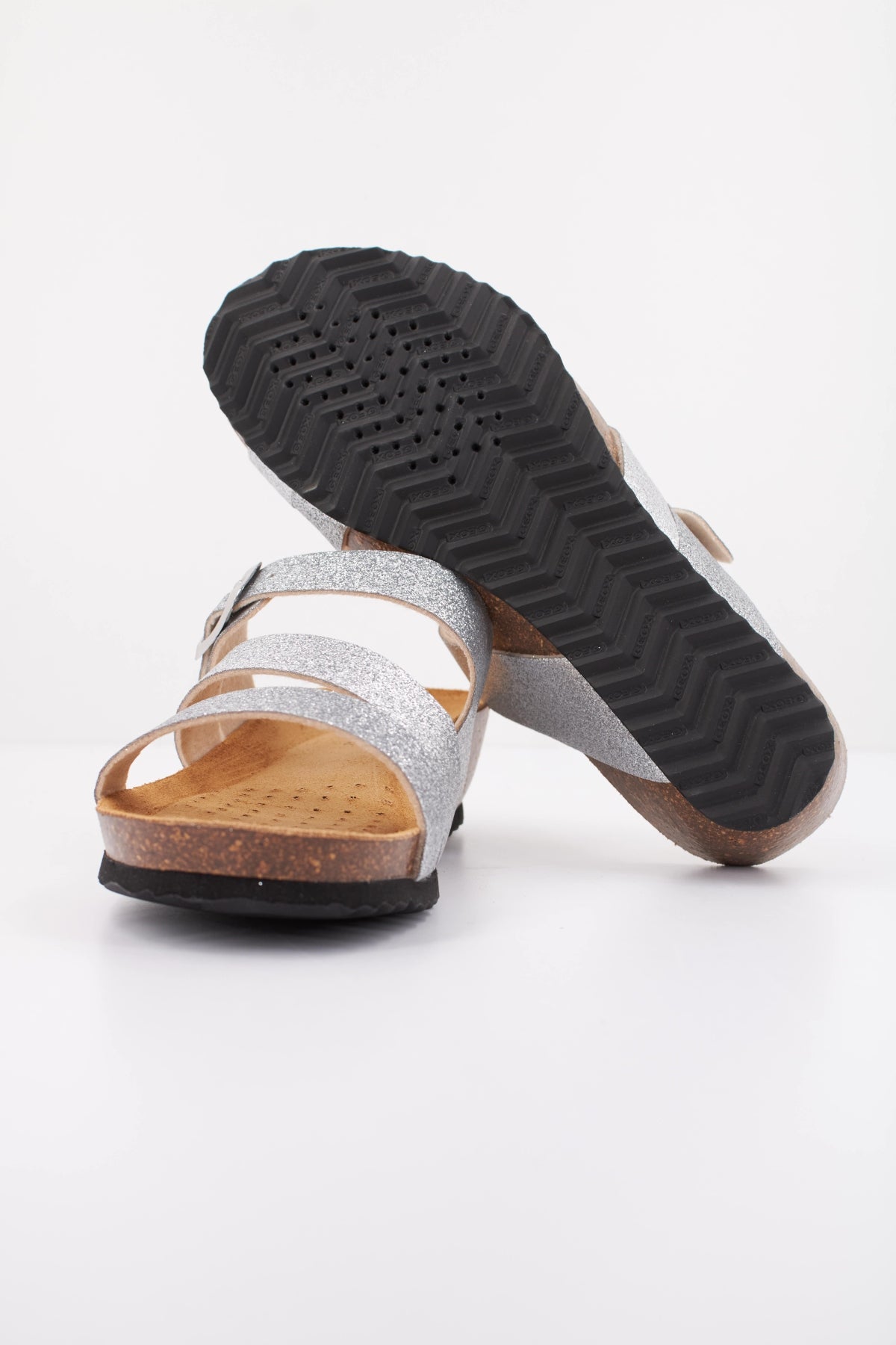 GEOX DAA en color PLATA (5)