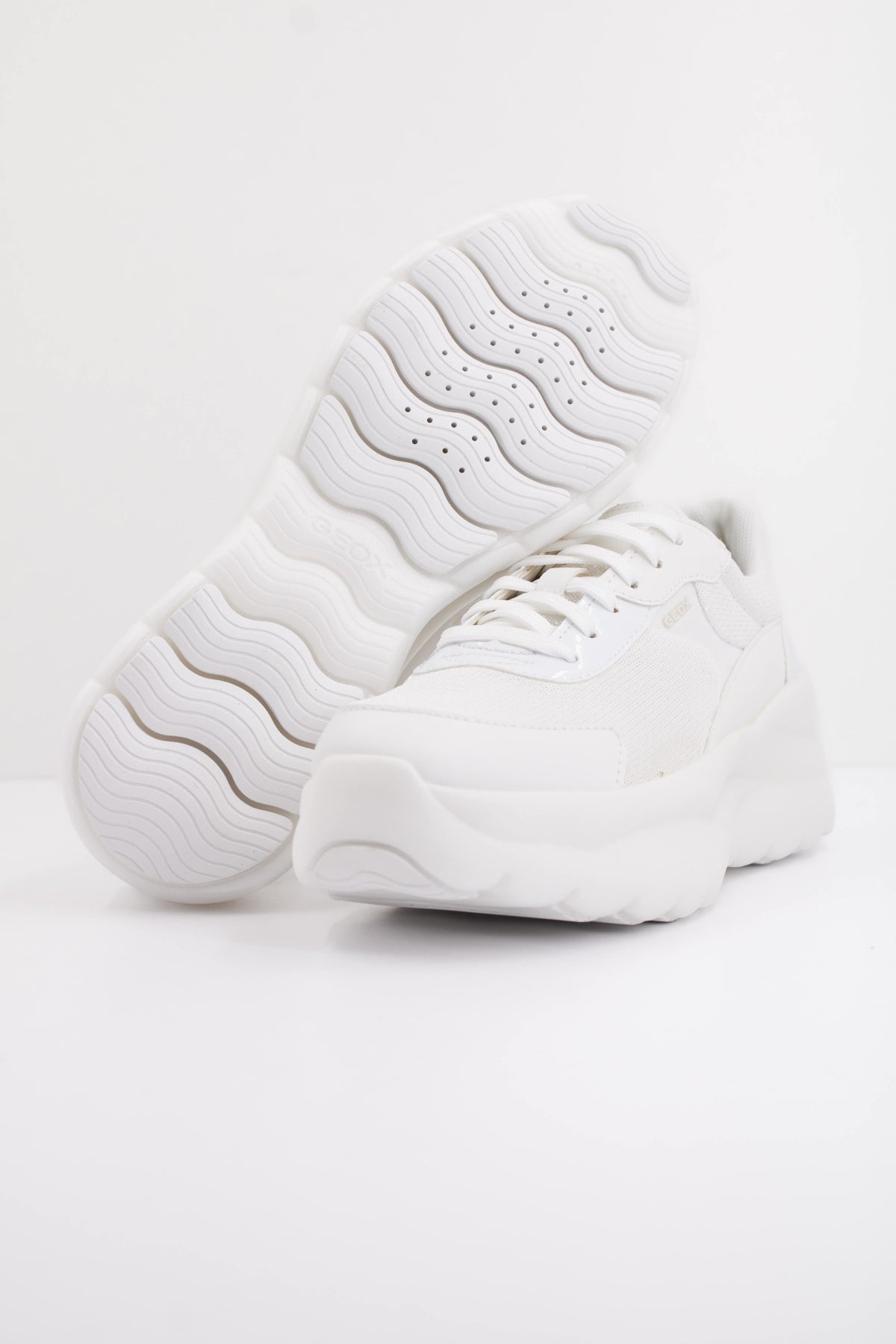 GEOX D XTORS en color BLANCO (5)