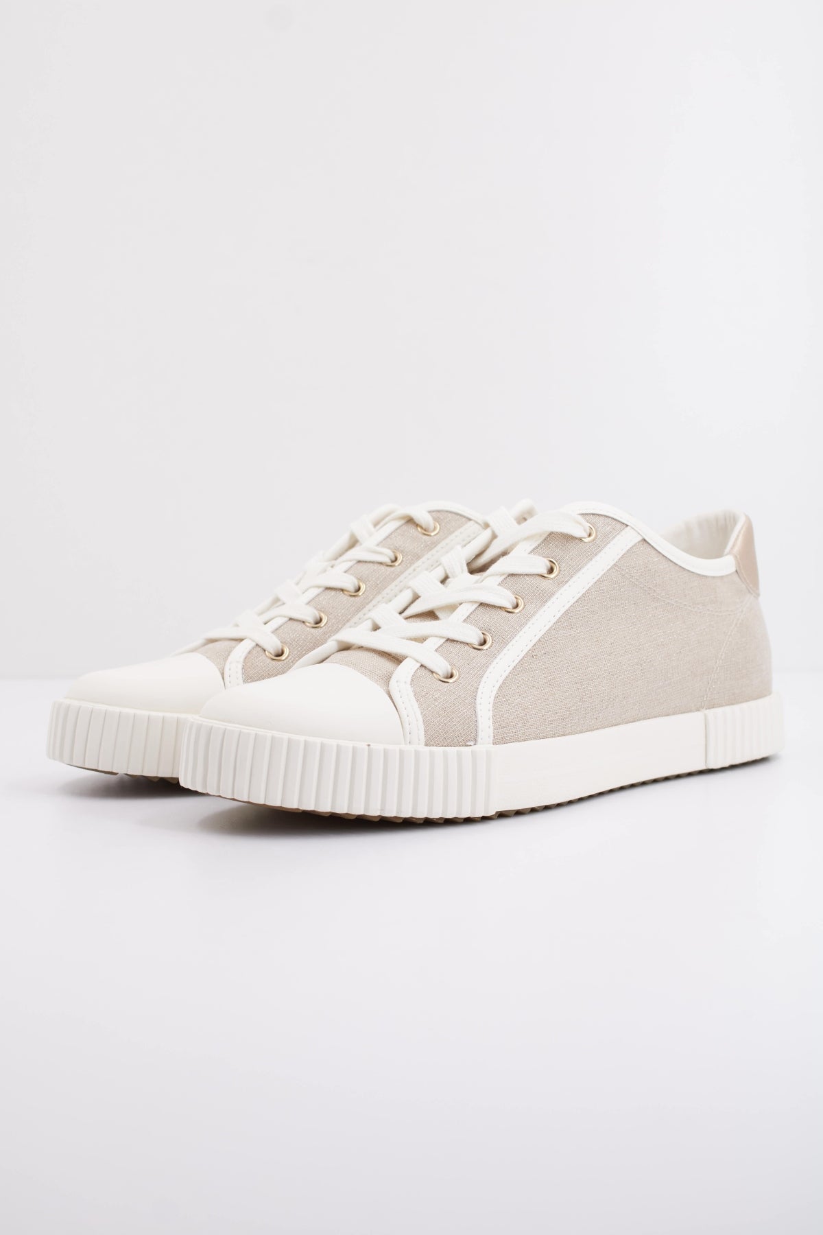 GEOX D BLOMIEE en color ORO (2)